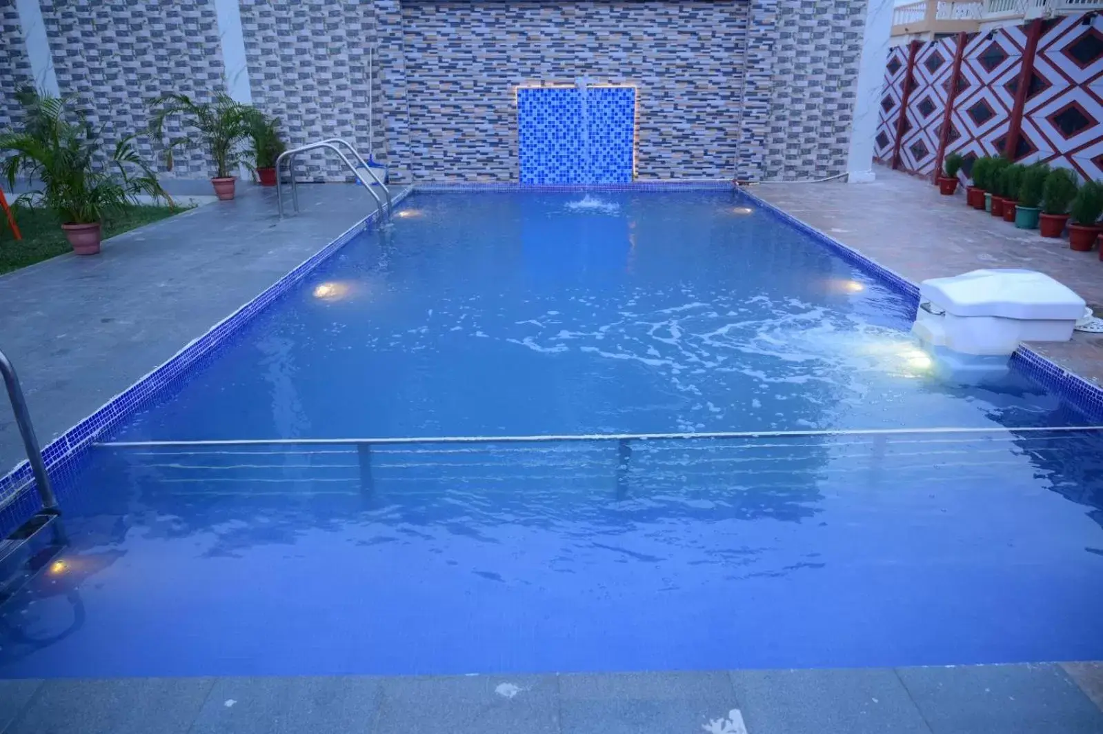 Swimming Pool in Grand Resort Swimming Pool in Grand Resort