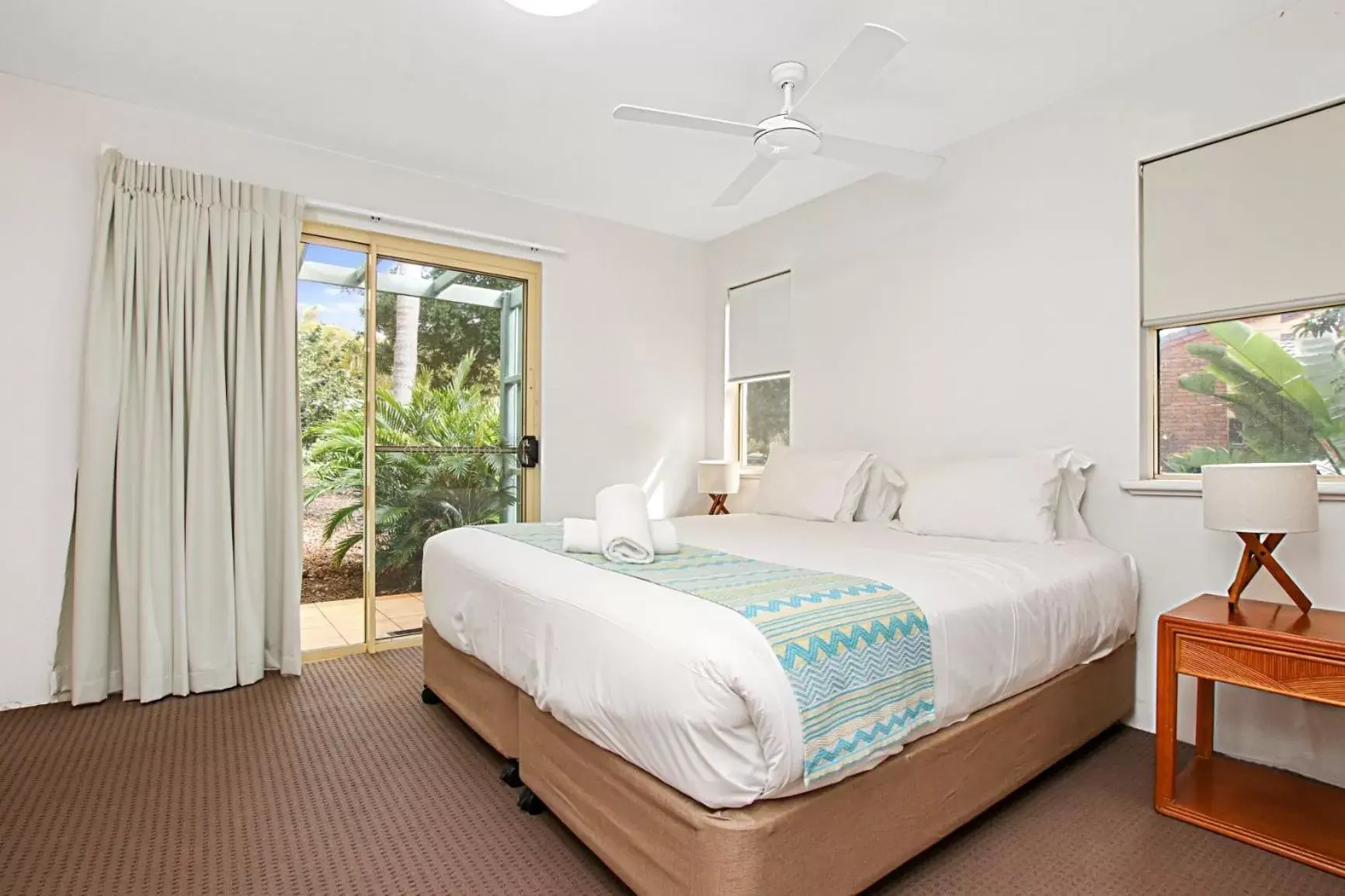 Bed in Lennox Beach Resort