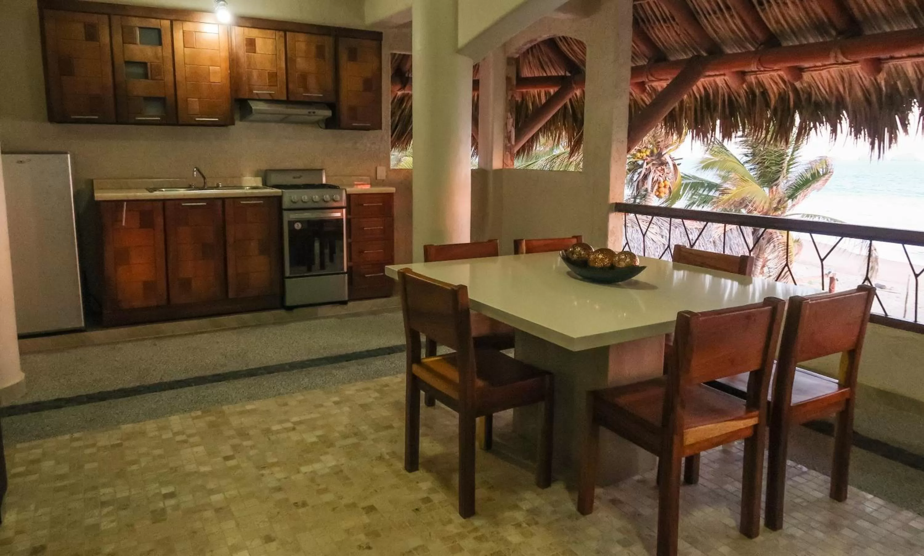 Kitchen or kitchenette in Hotel Villas Punta Blanca