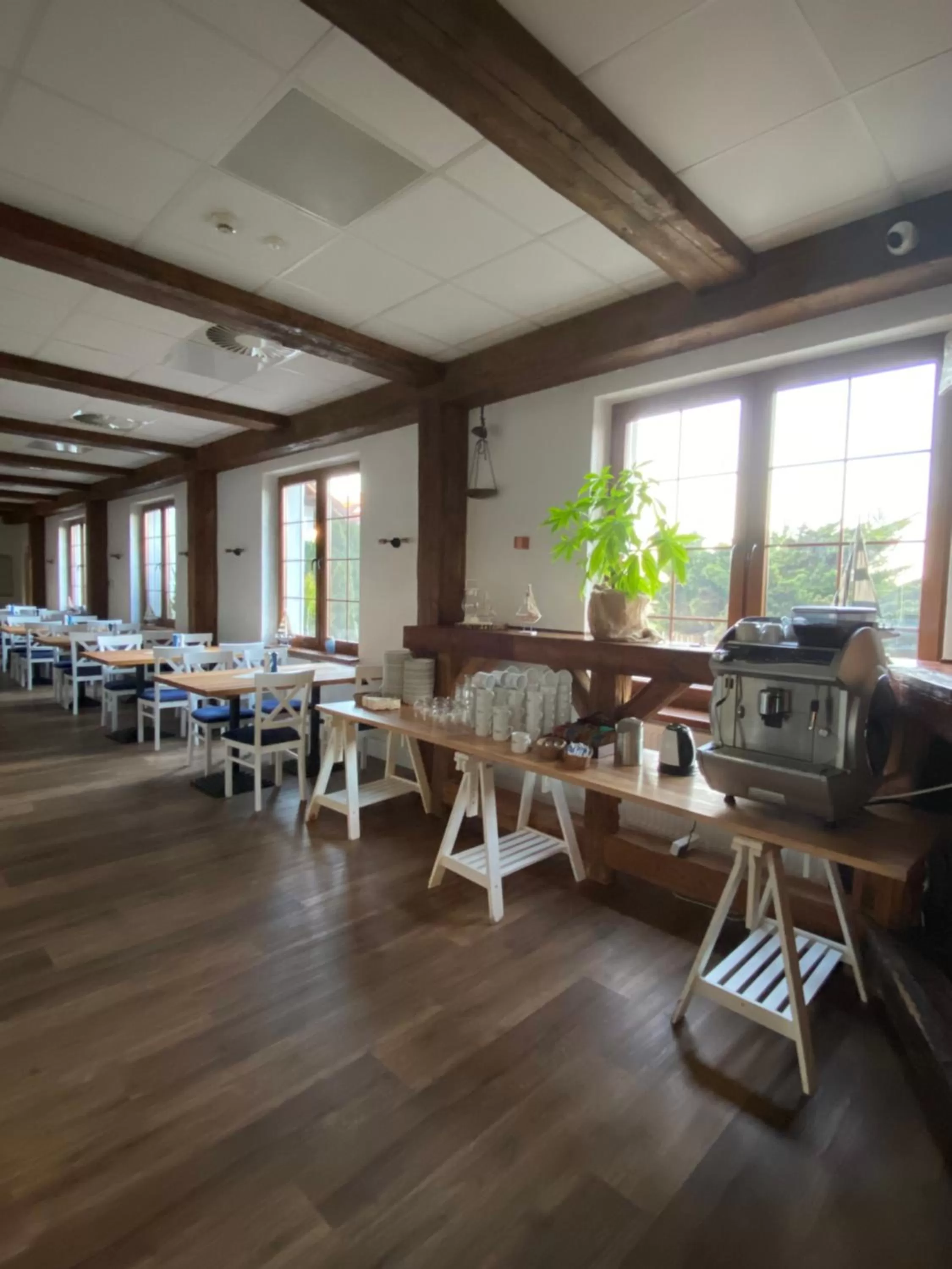 HOTEL CICHA WODA NIEPORĘT