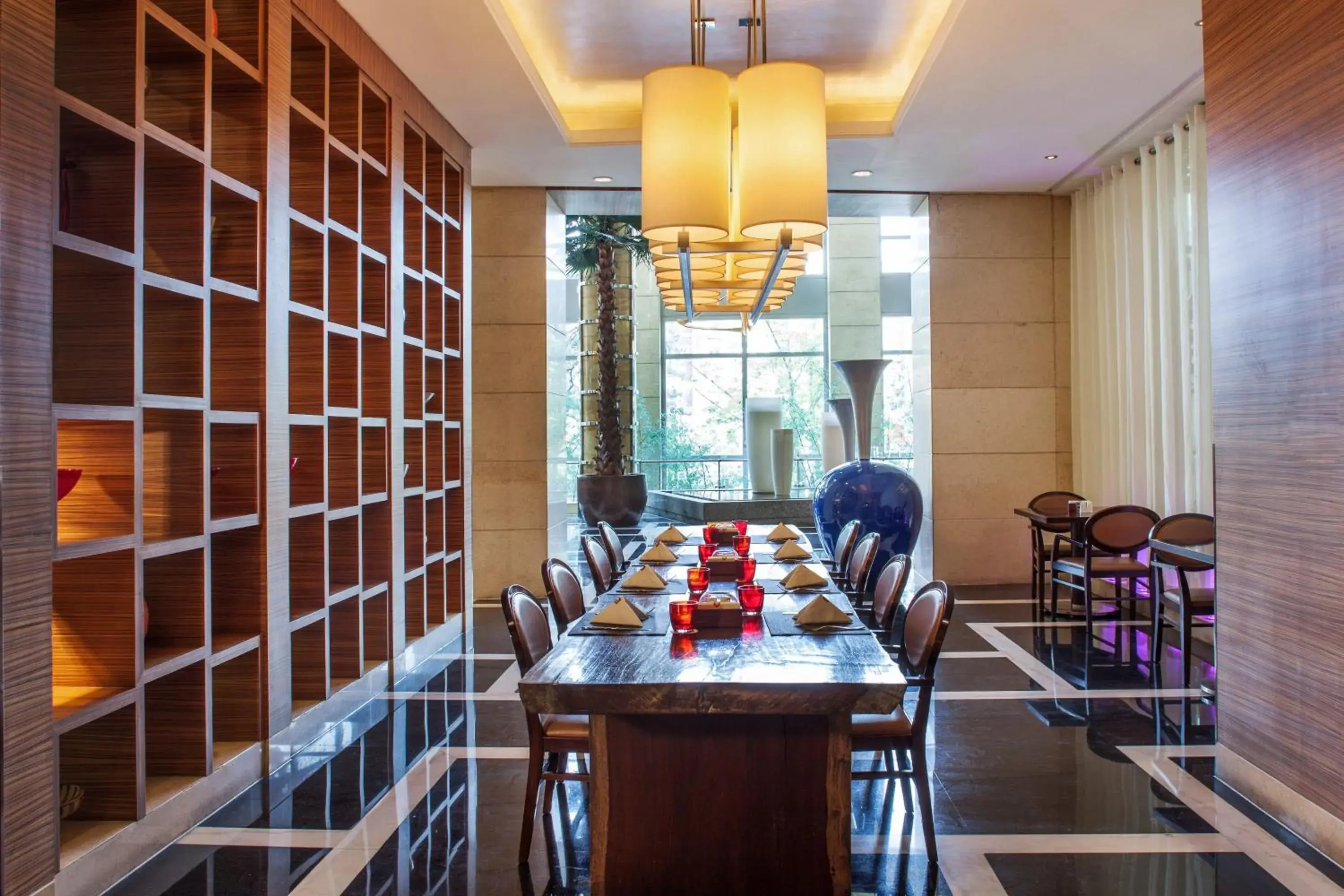 Restaurant/Places to Eat in Beijing Hotel