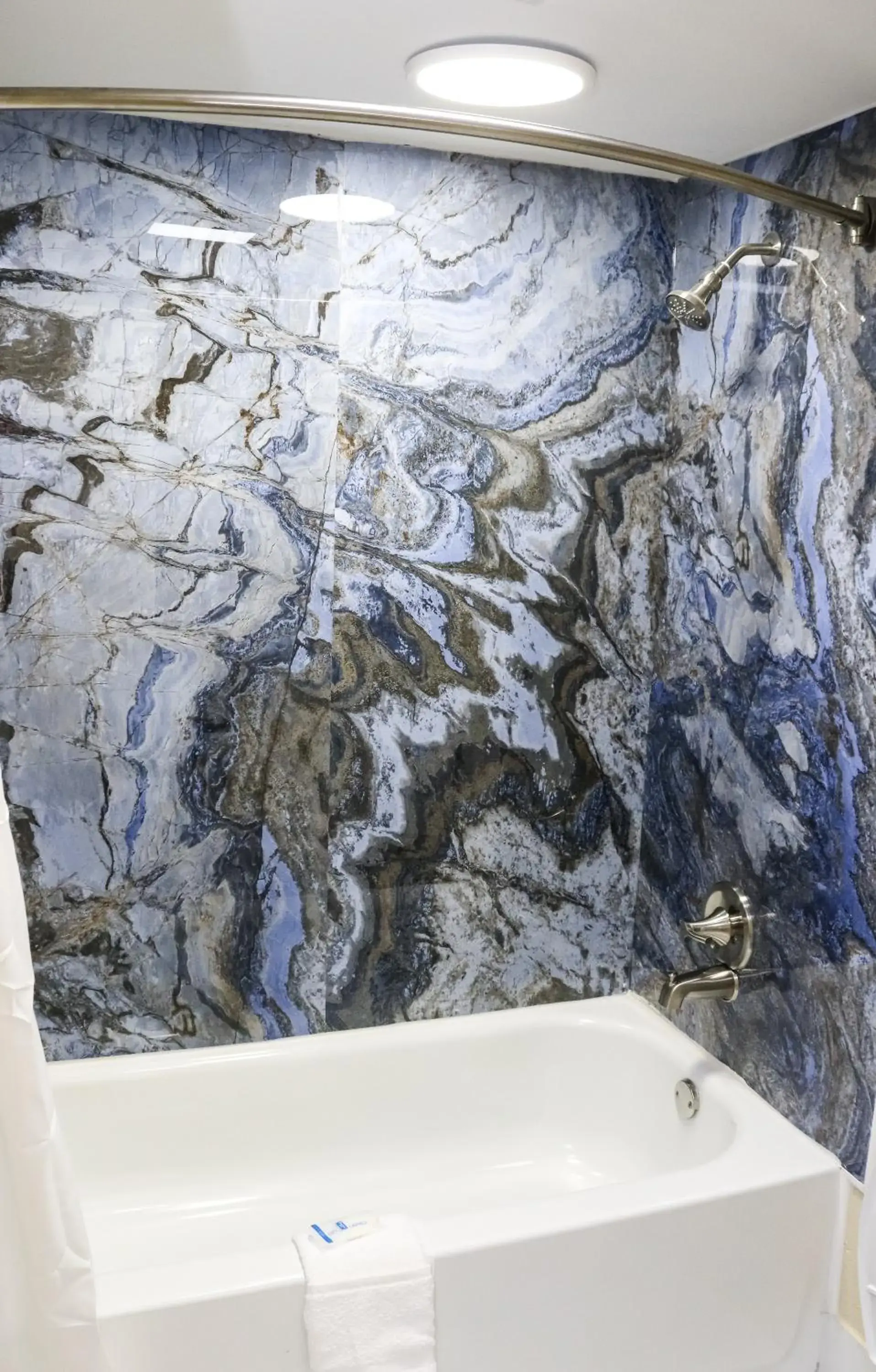 Bathroom in Rodeway Inn Phenix City - Columbus Bathroom in Rodeway Inn Phenix City - Columbus