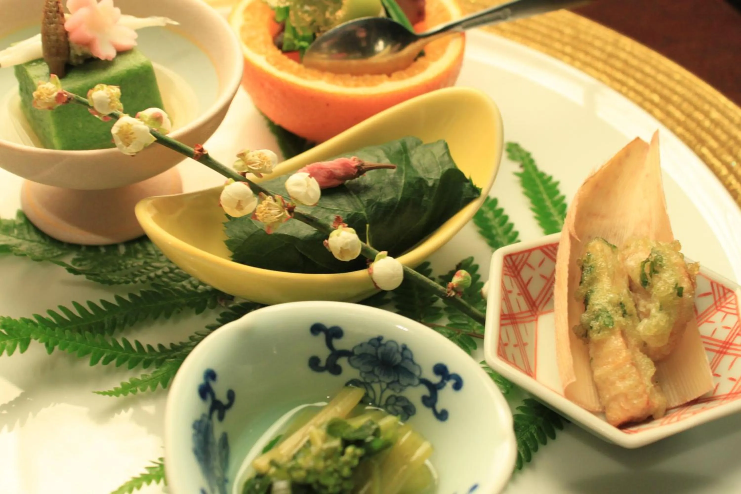 Food close-up in Aura Tachibana