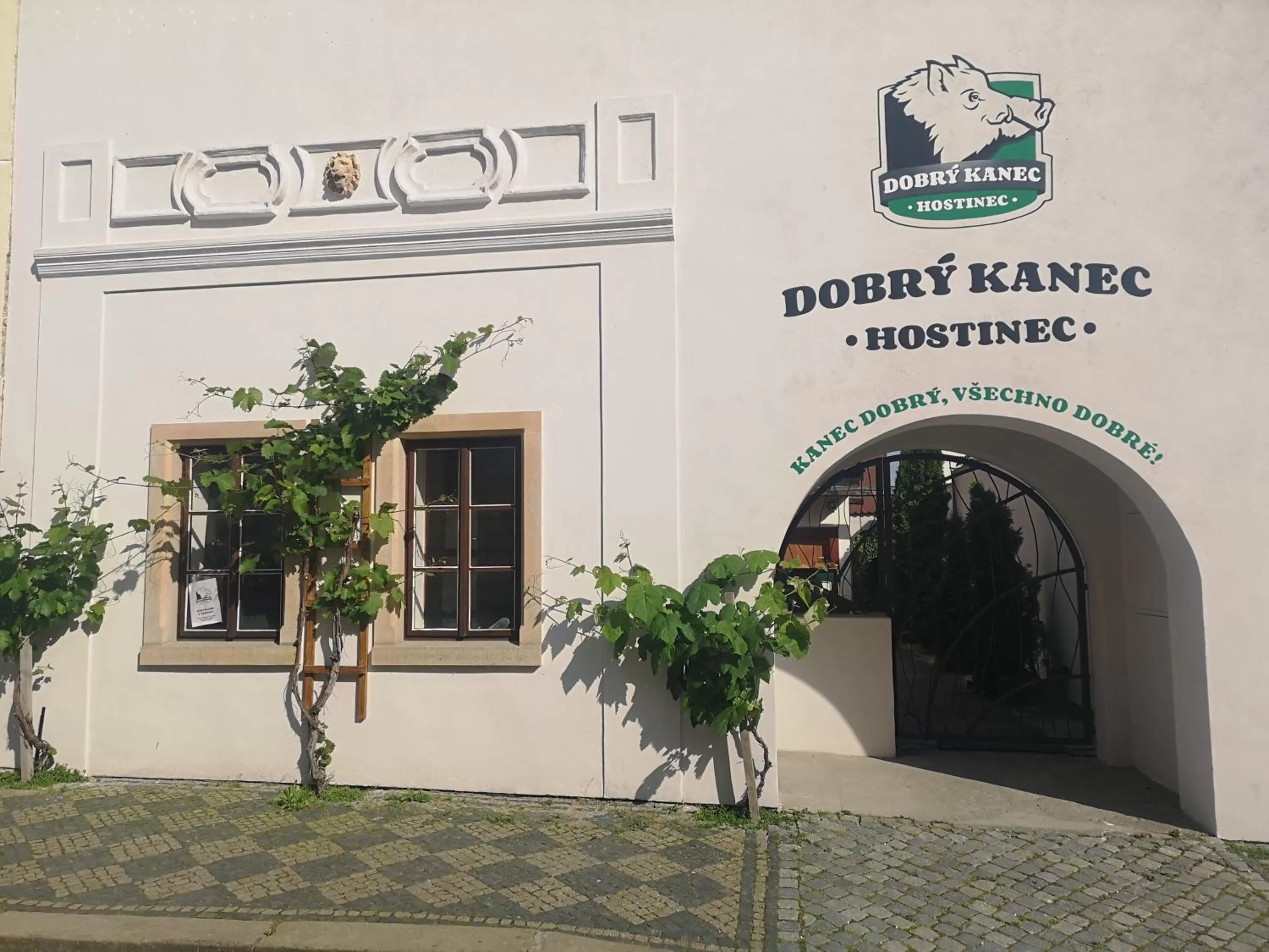 Facade/entrance in Dobrý Kanec - Hostinec