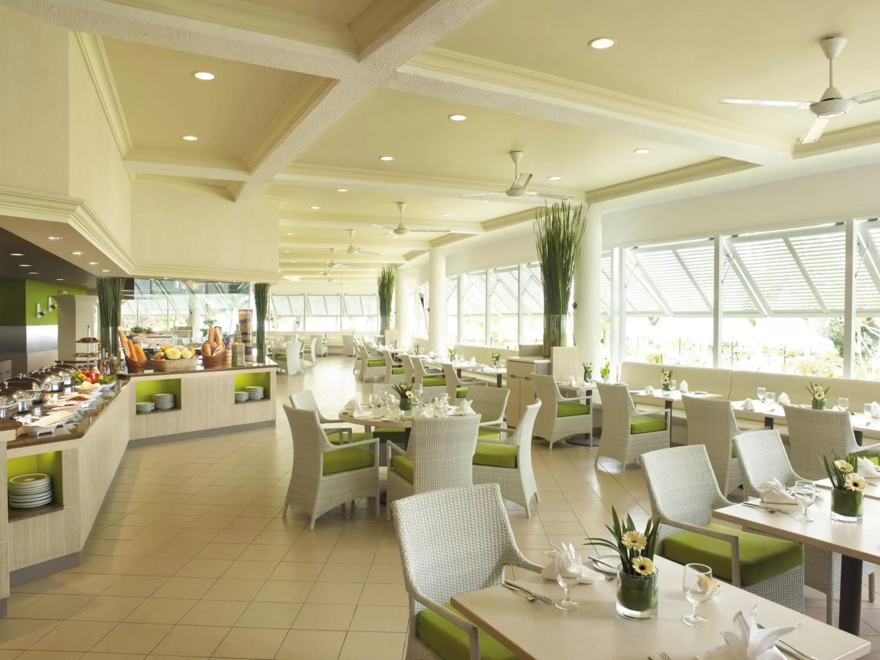 Restaurant/Places to Eat in Shangri-La Golden Sands, Penang