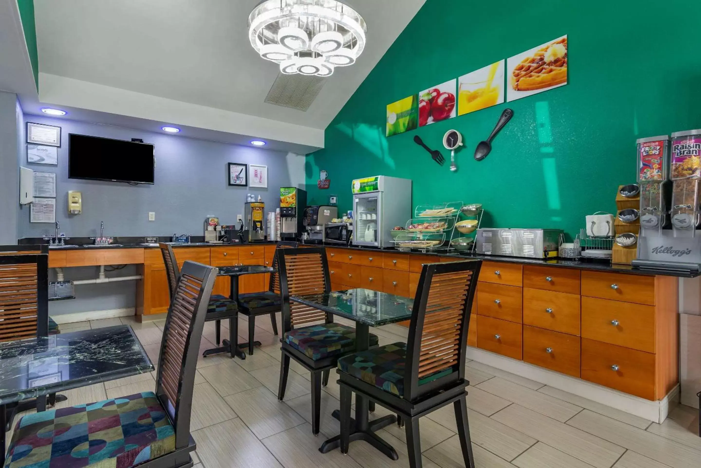 Breakfast in Quality Inn Covington Breakfast in Quality Inn Covington