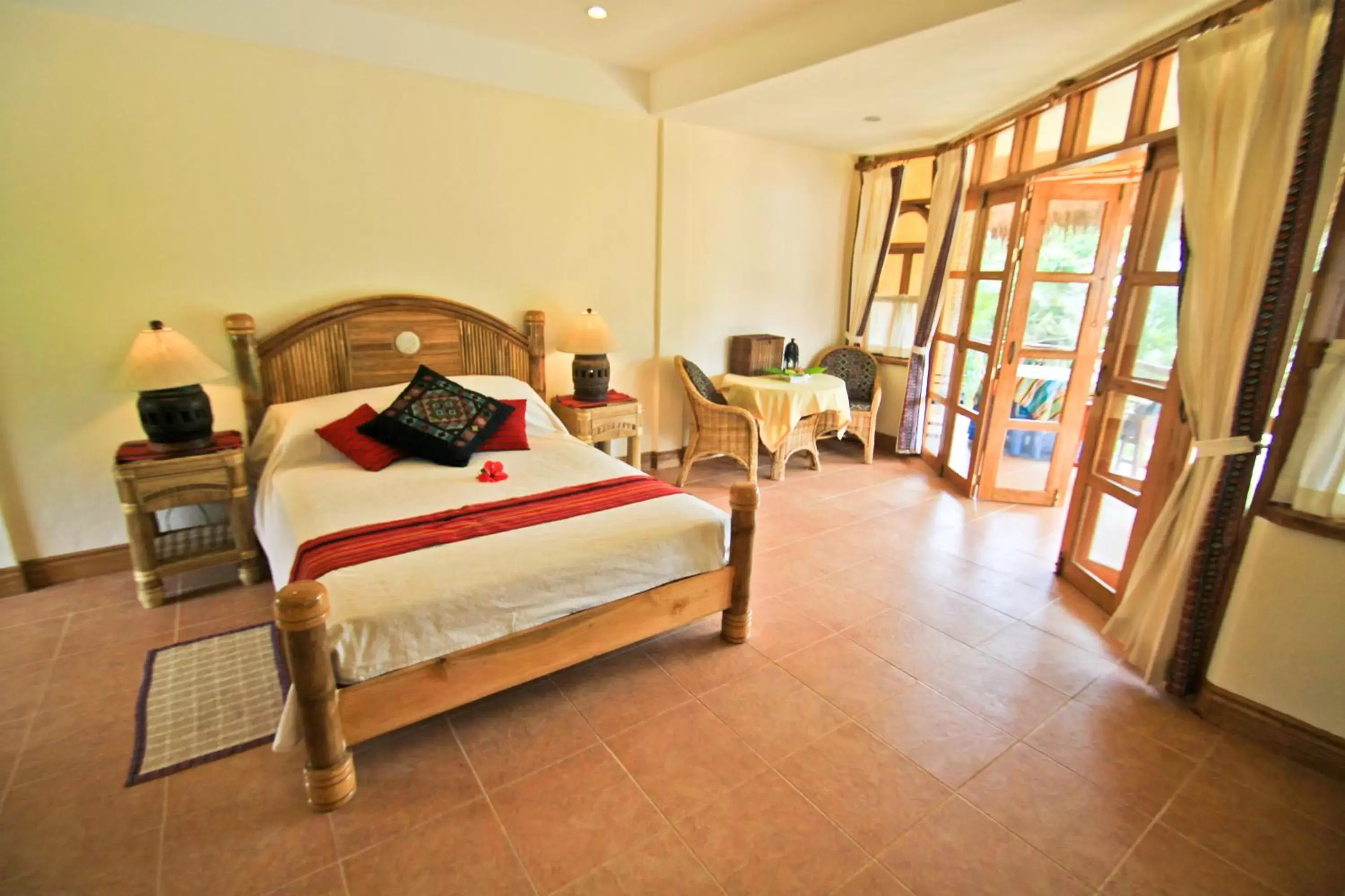 Photo of the whole room in Coco Grove Beach Resort, Siquijor Island