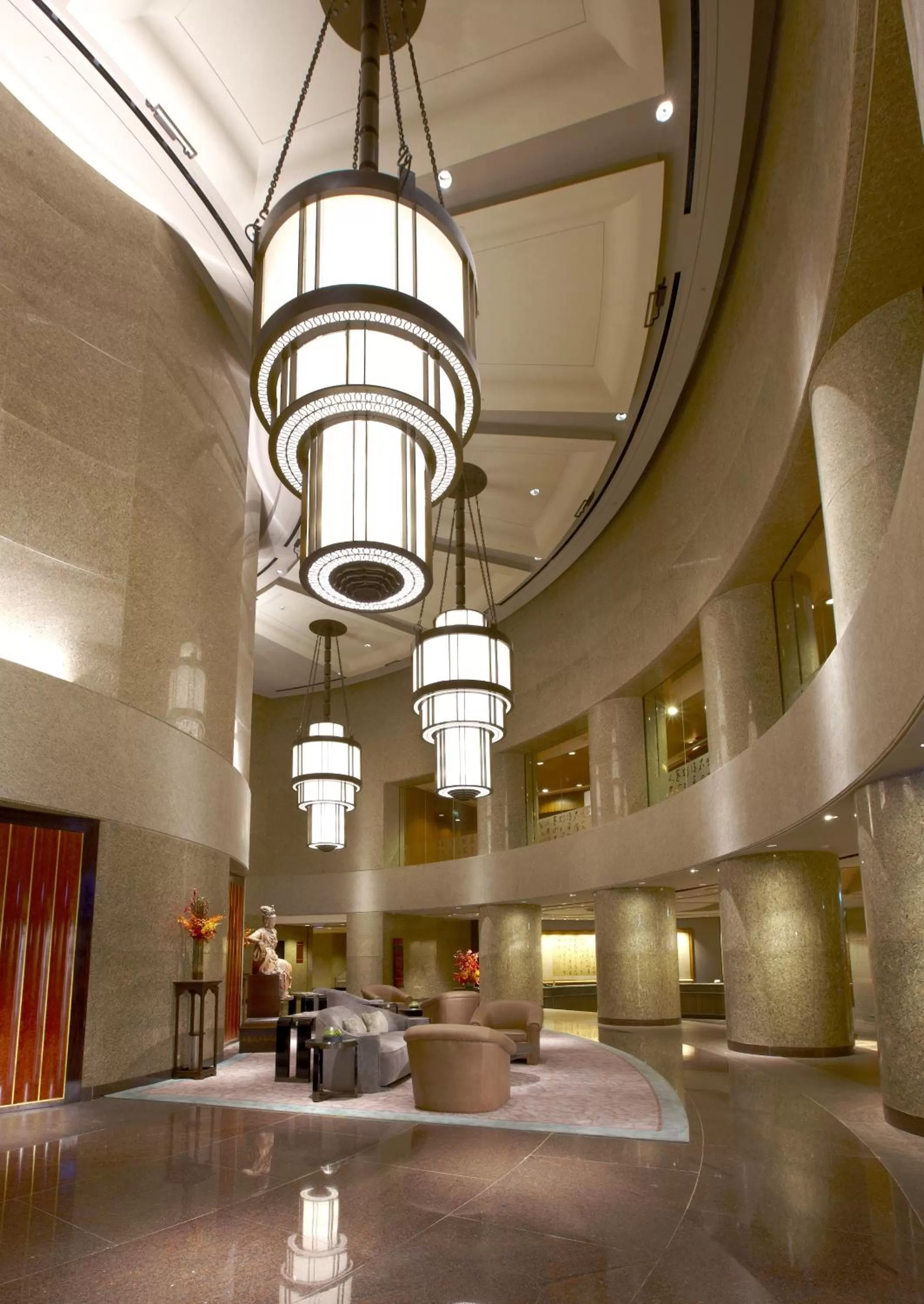 Facade/entrance in Shangri-La Far Eastern, Taipei