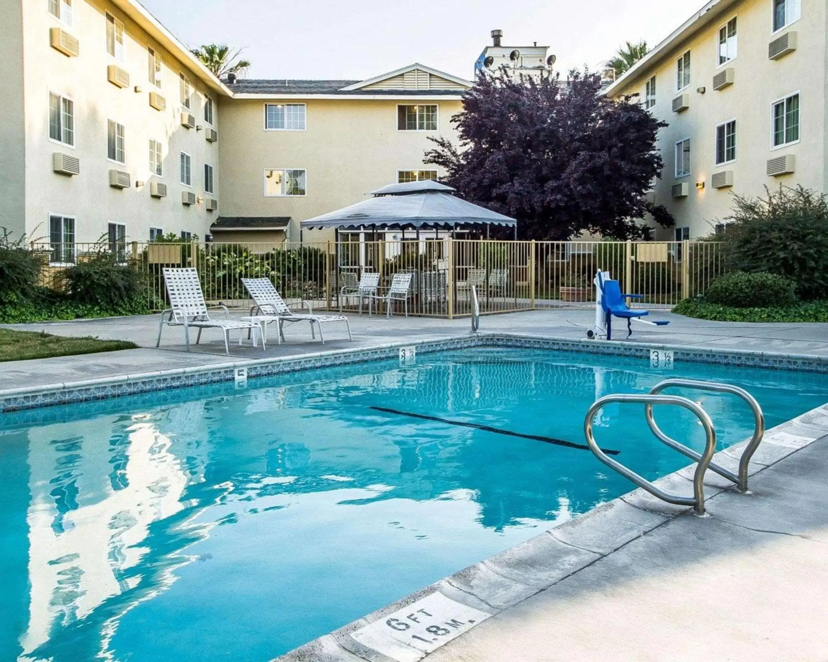 On site, Swimming Pool in Comfort Inn Modesto