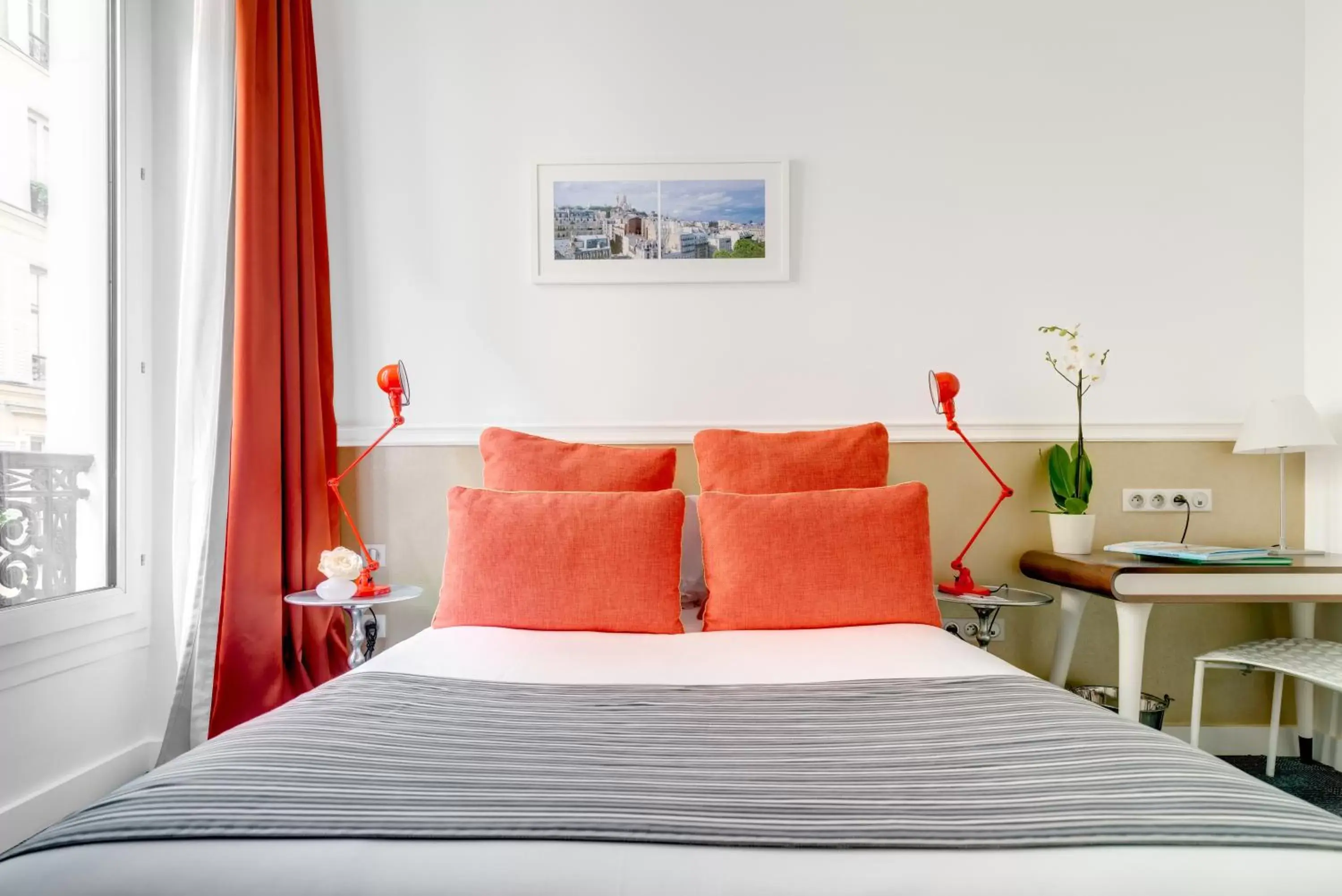 Bedroom, Bed in Hotel Monterosa - Astotel