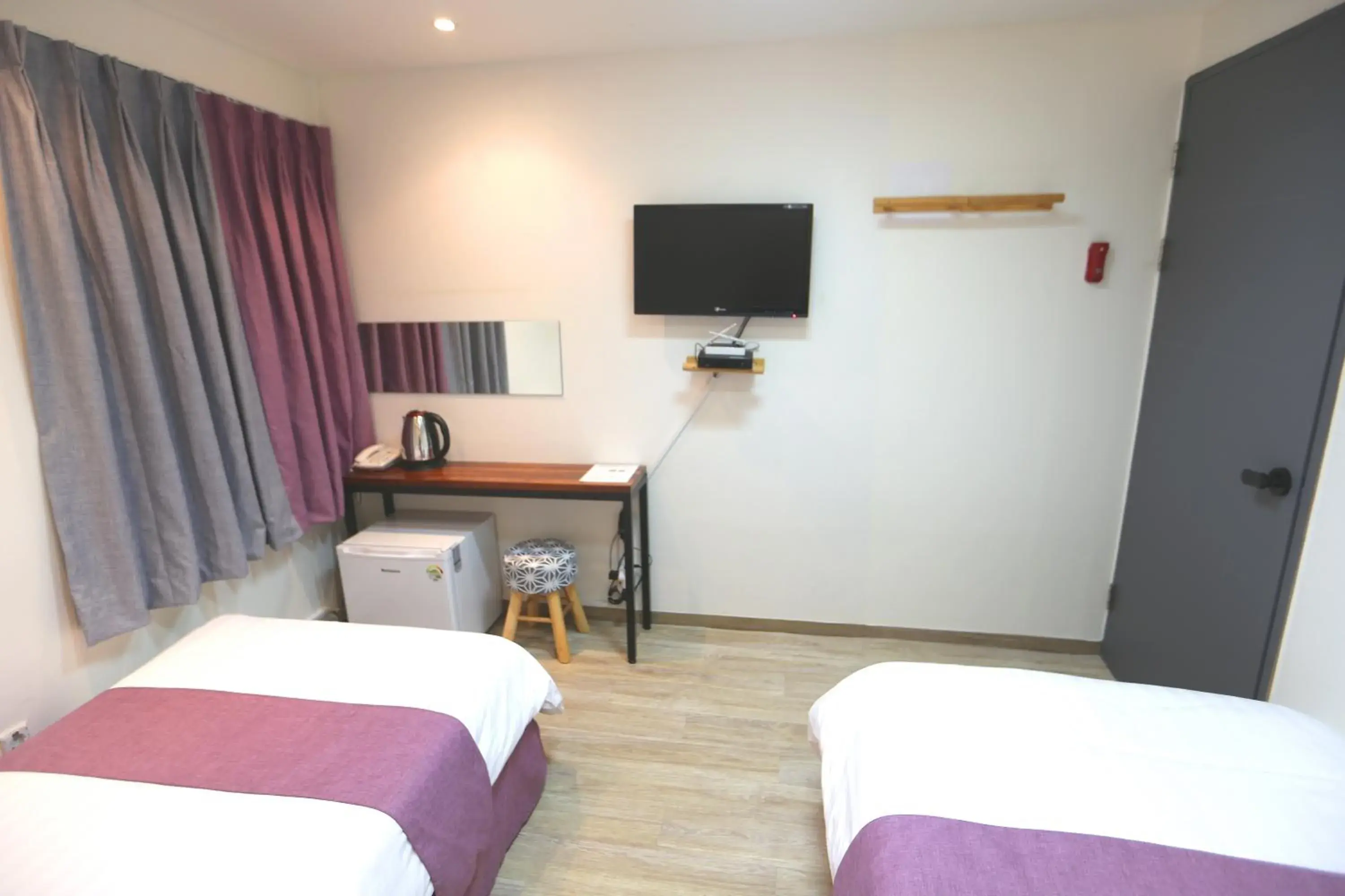 Bedroom, TV/Entertainment Center in MUST STAY HOTEL Myeongdong