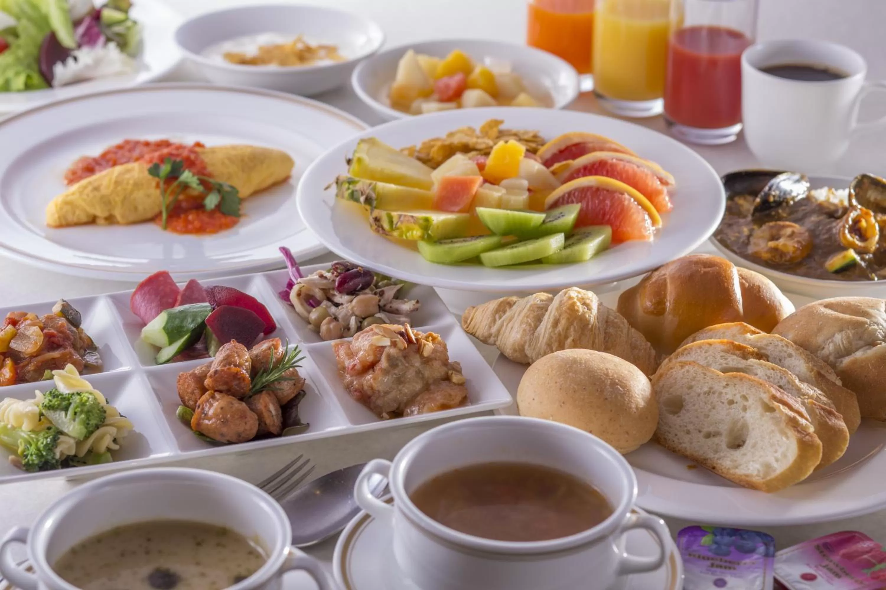 Restaurant/places to eat in The Residential Suites Fukuoka