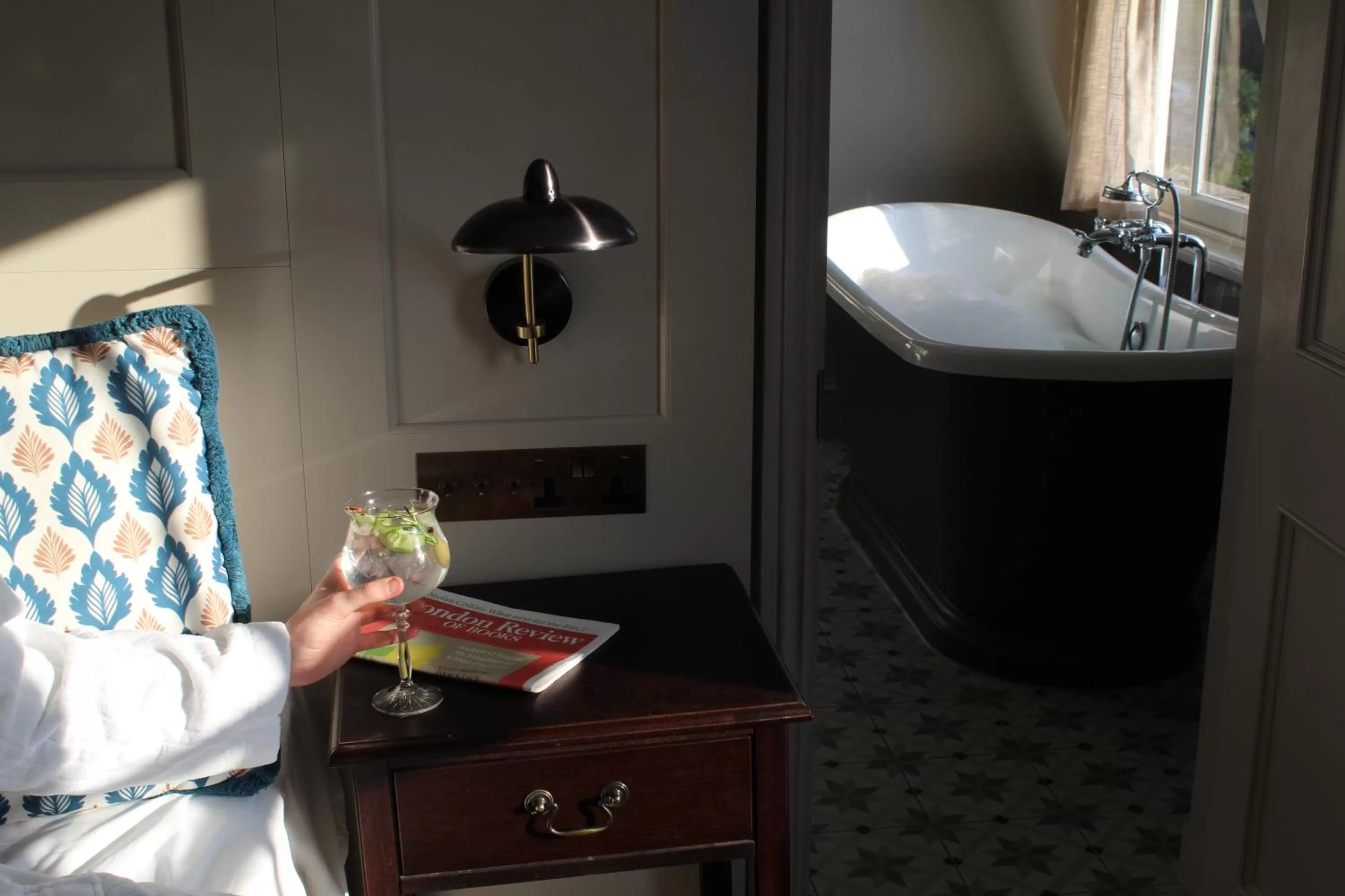 Bedroom in Richmond Hill Hotel