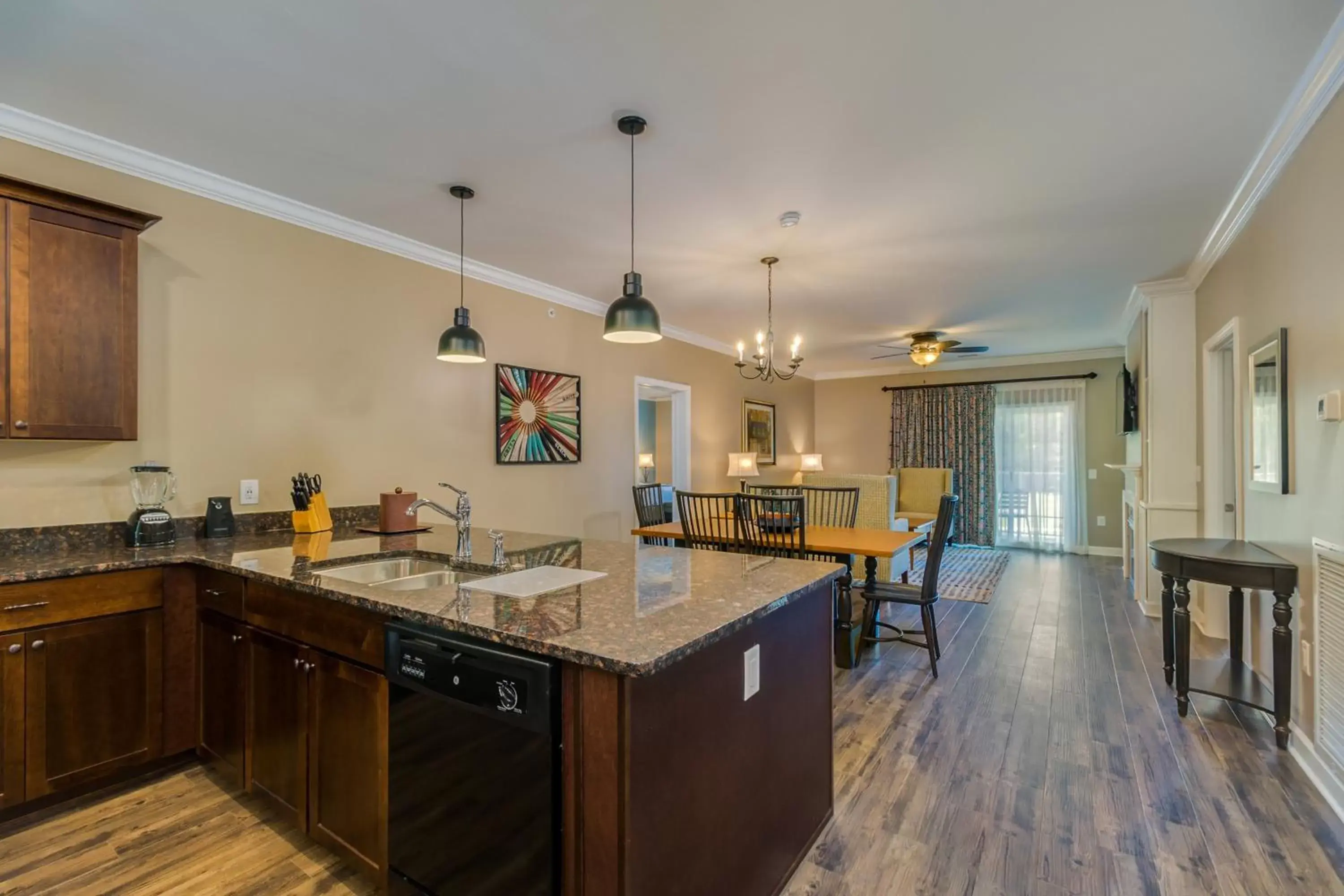 Photo of the whole room, Kitchen/Kitchenette in Holiday Inn Club Vacations Williamsburg Resort, an IHG Hotel