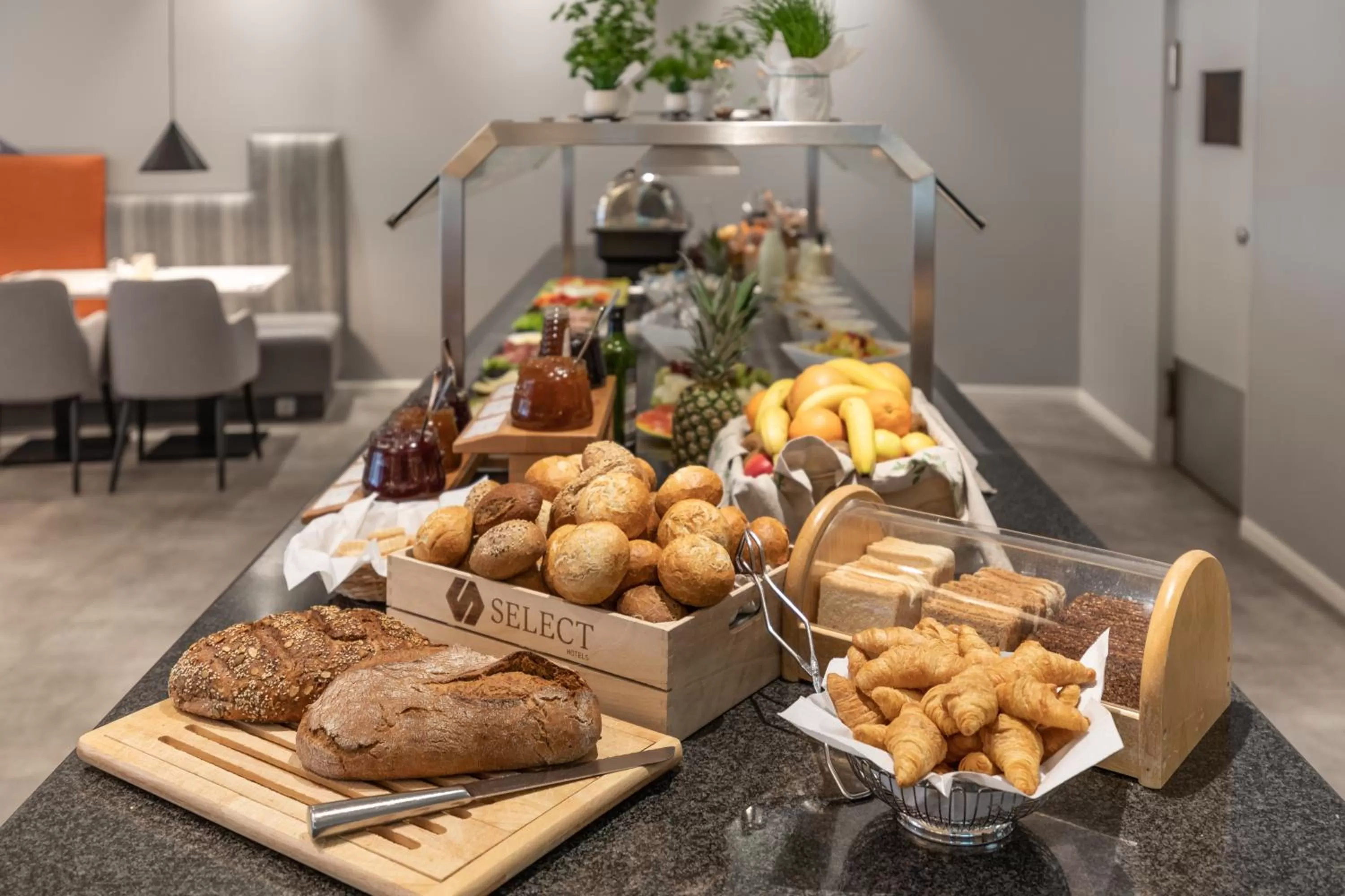 Buffet breakfast in Select Hotel Wiesbaden City