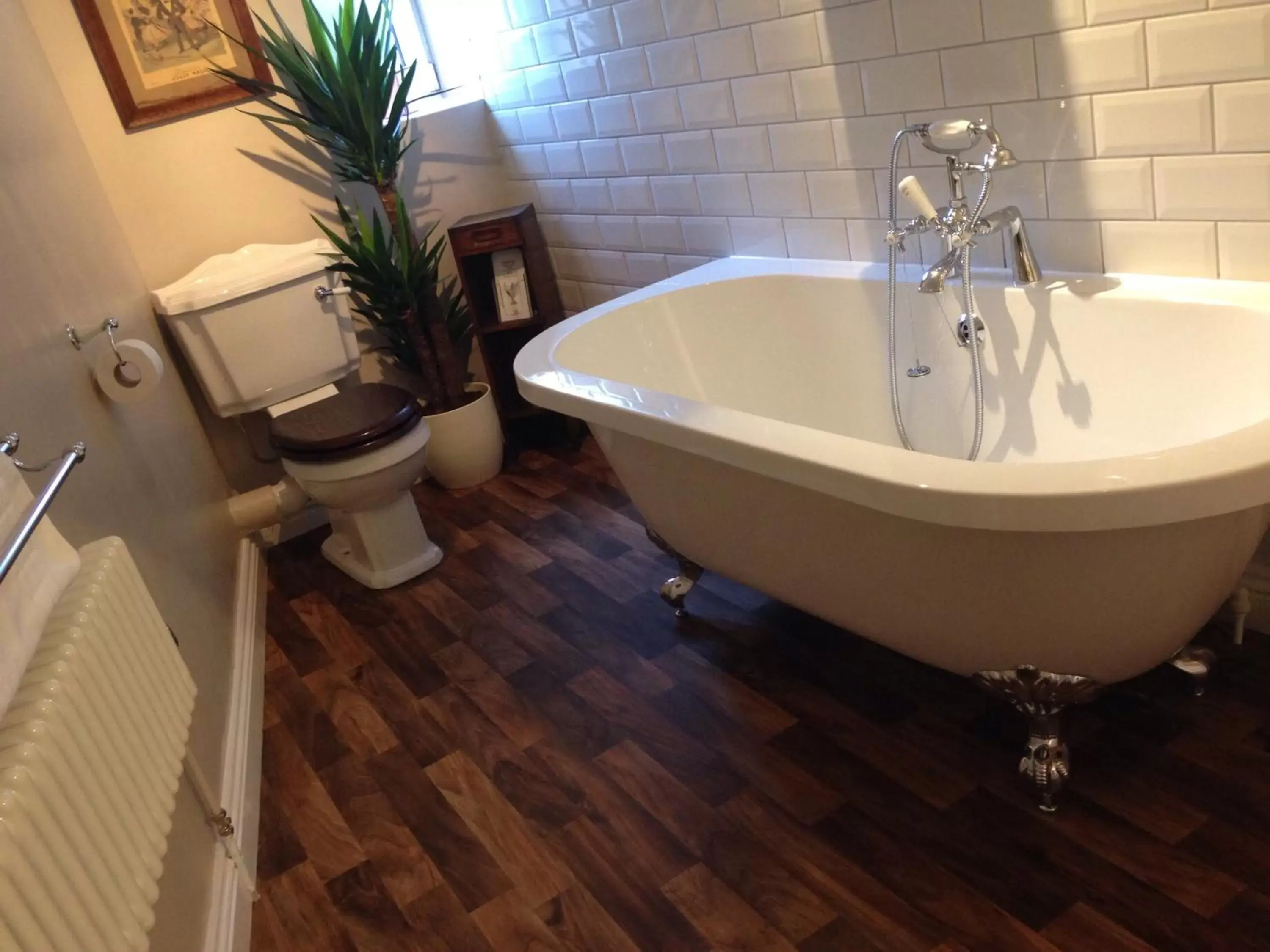 Bathroom in The Old Registry guest house Bathroom in The Old Registry guest house