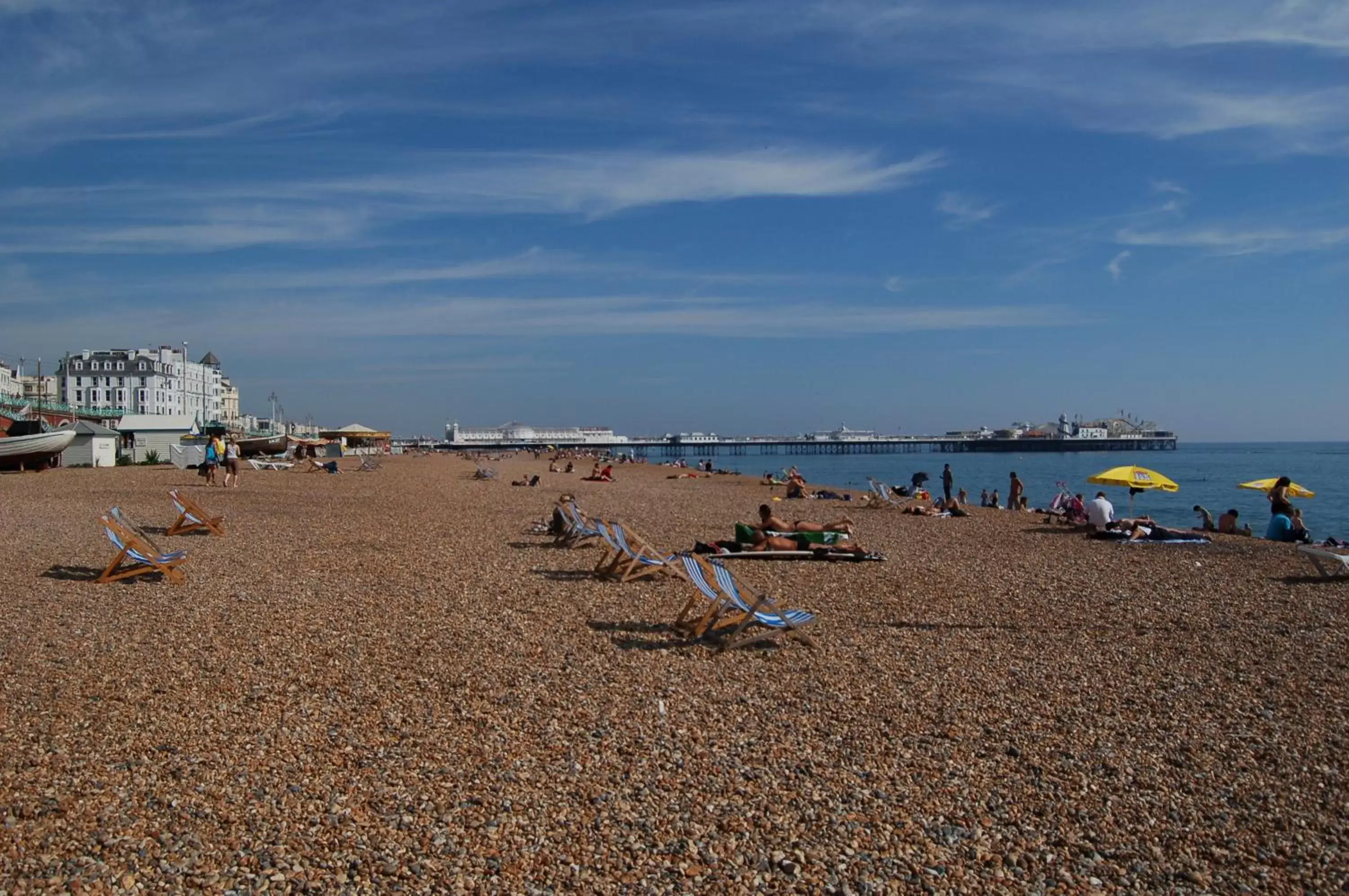 Area and facilities, Beach in Queens Hotel & Spa