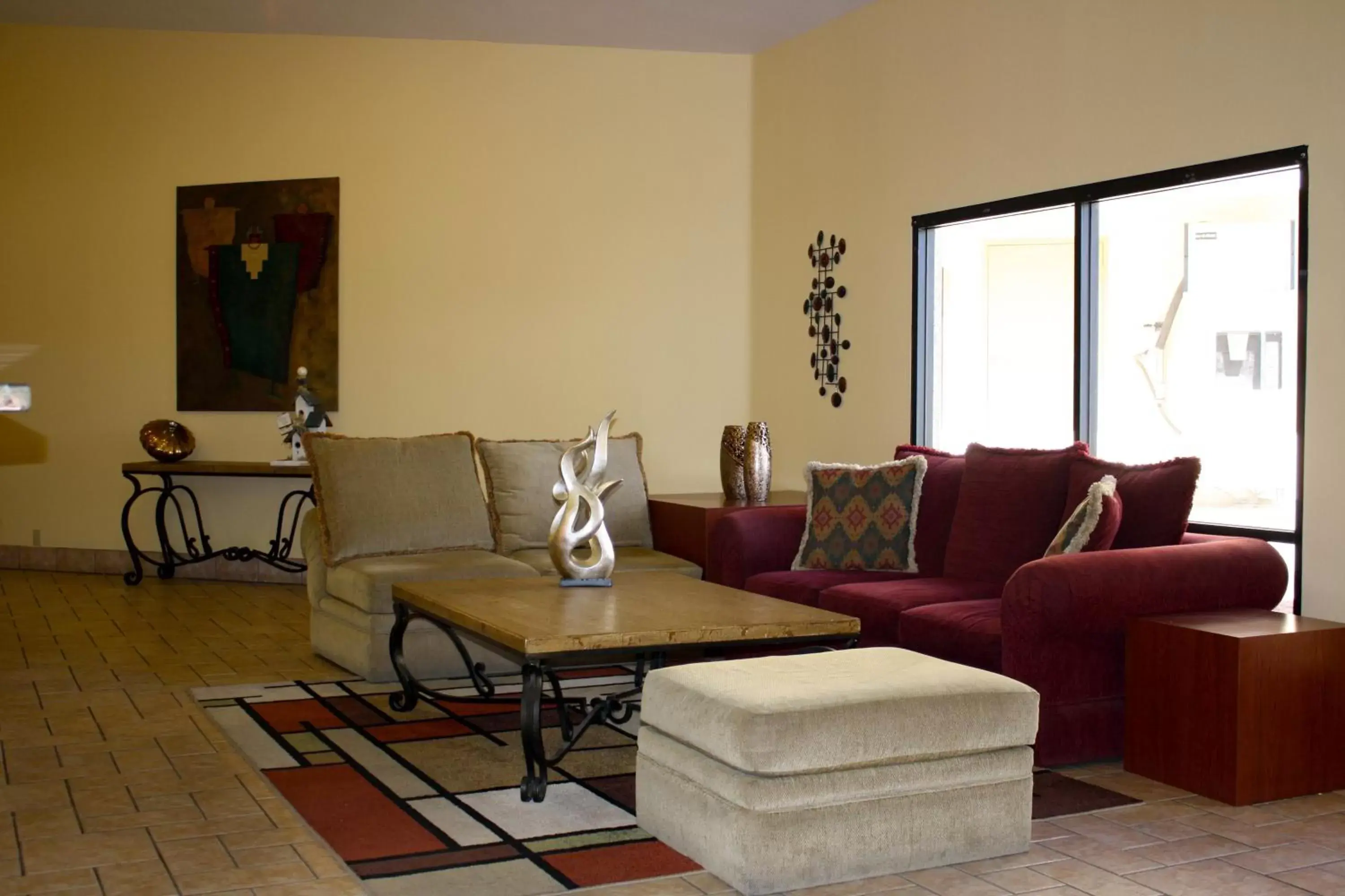 Lobby or reception, Seating Area in Days Inn by Wyndham Globe