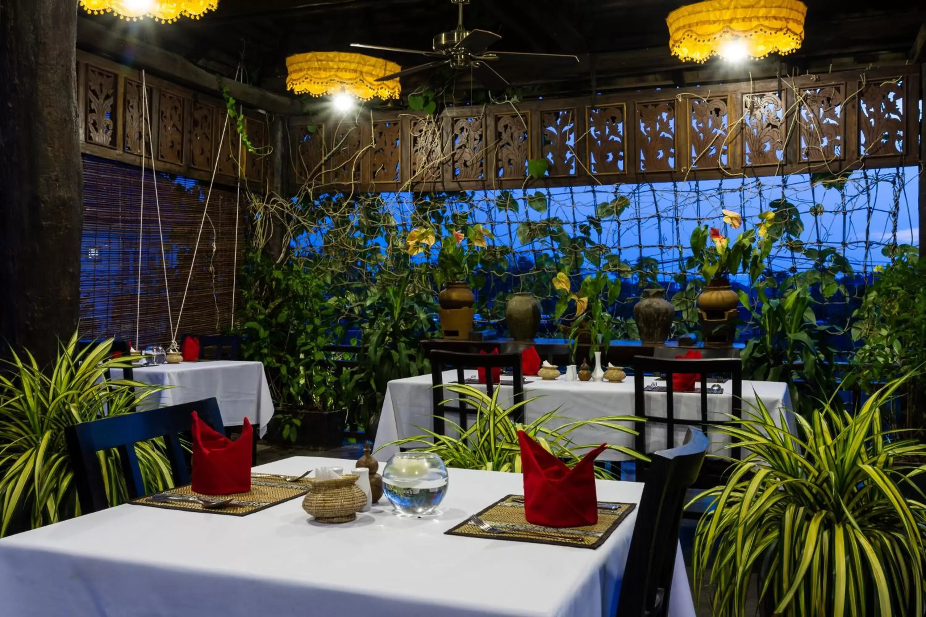 Food in Java Wooden Villa & Residence Food in Java Wooden Villa & Residence