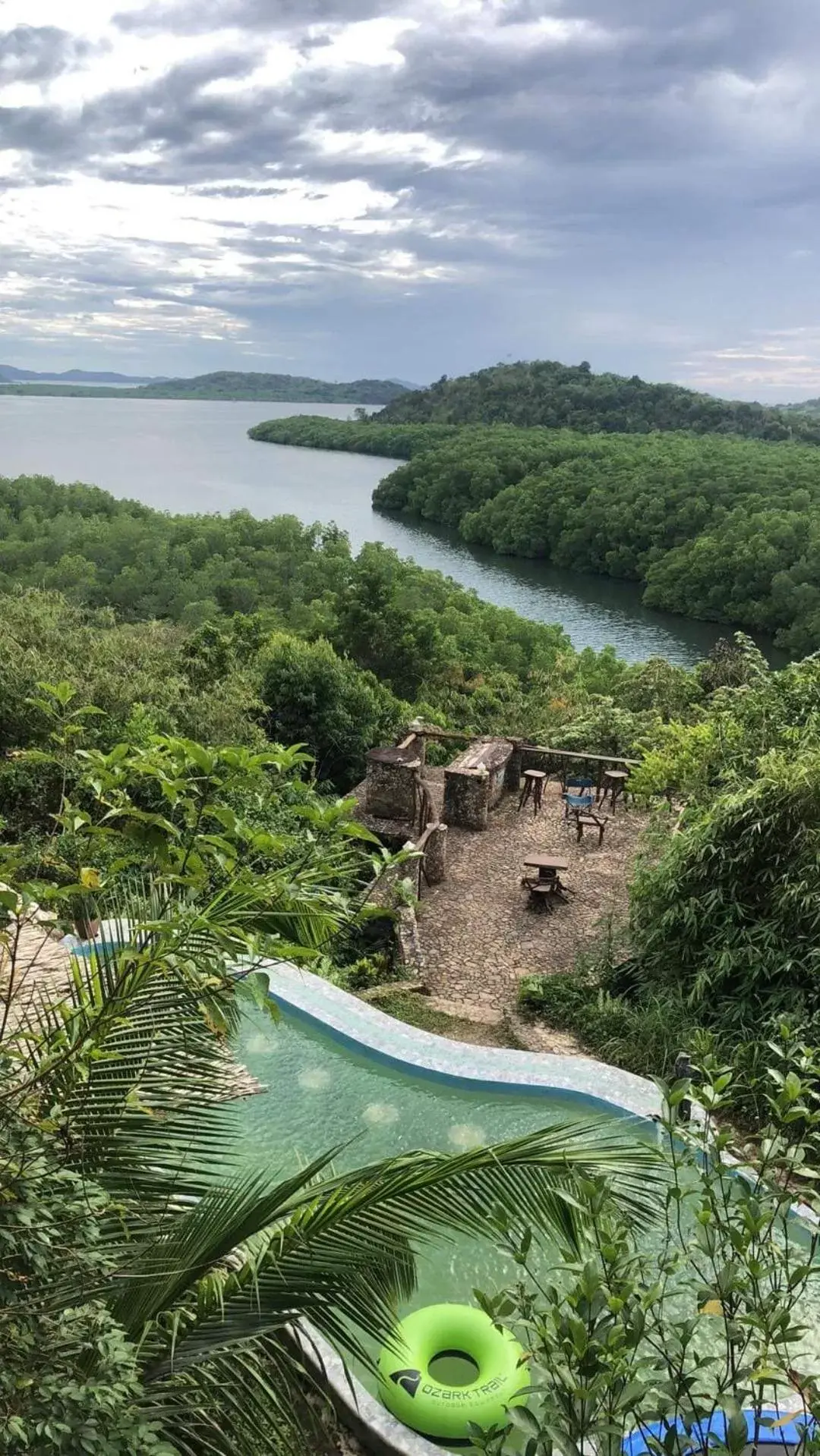 Pool View in Sanctuaria Treehouses Busuanga