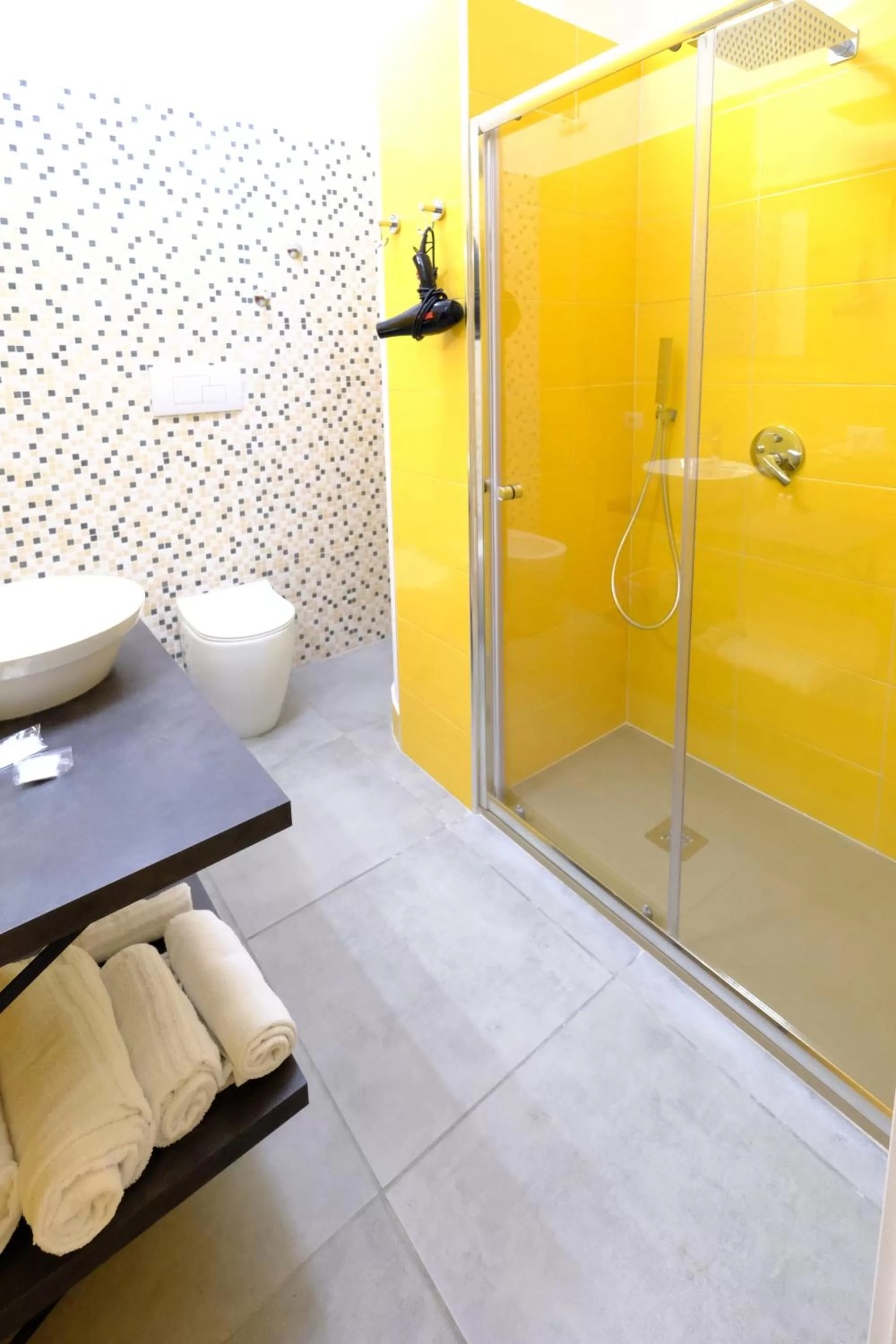 Bathroom in Donna Elena B&B