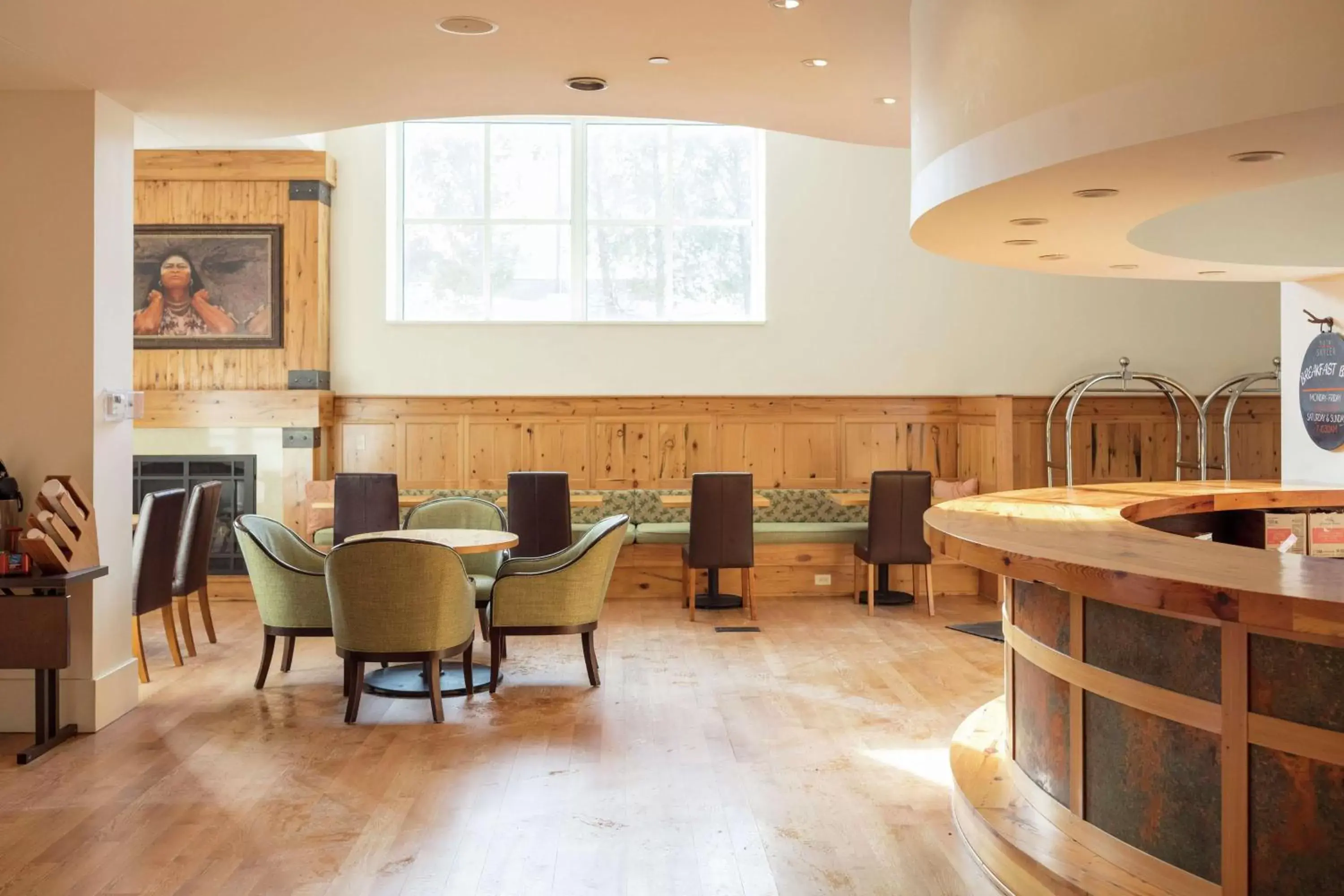 Lobby or reception in Hotel Skyler Syracuse, Tapestry Collection by Hilton Lobby or reception in Hotel Skyler Syracuse, Tapestry Collection by Hilton