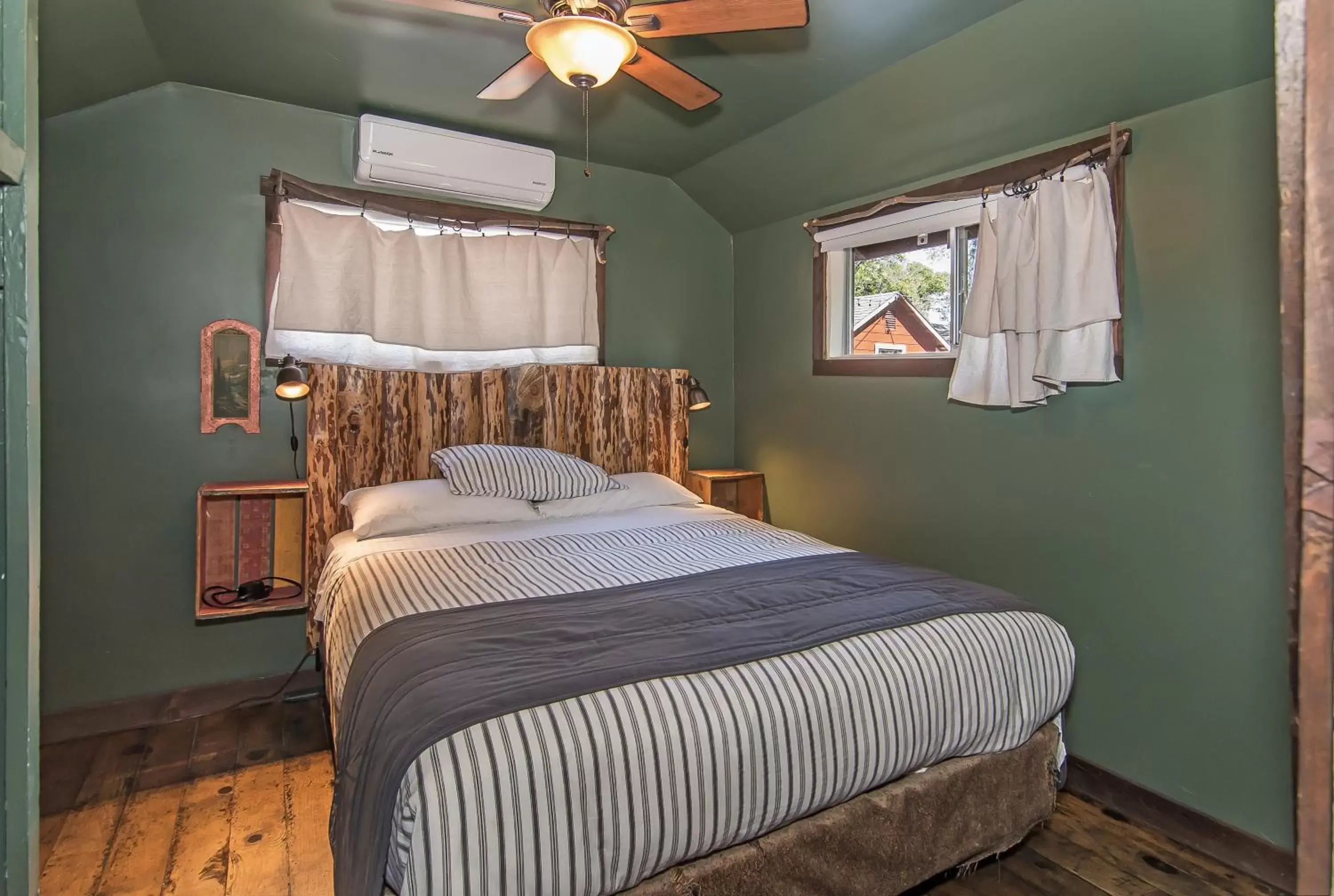 Bed in Miner's Camp Bed in Miner's Camp