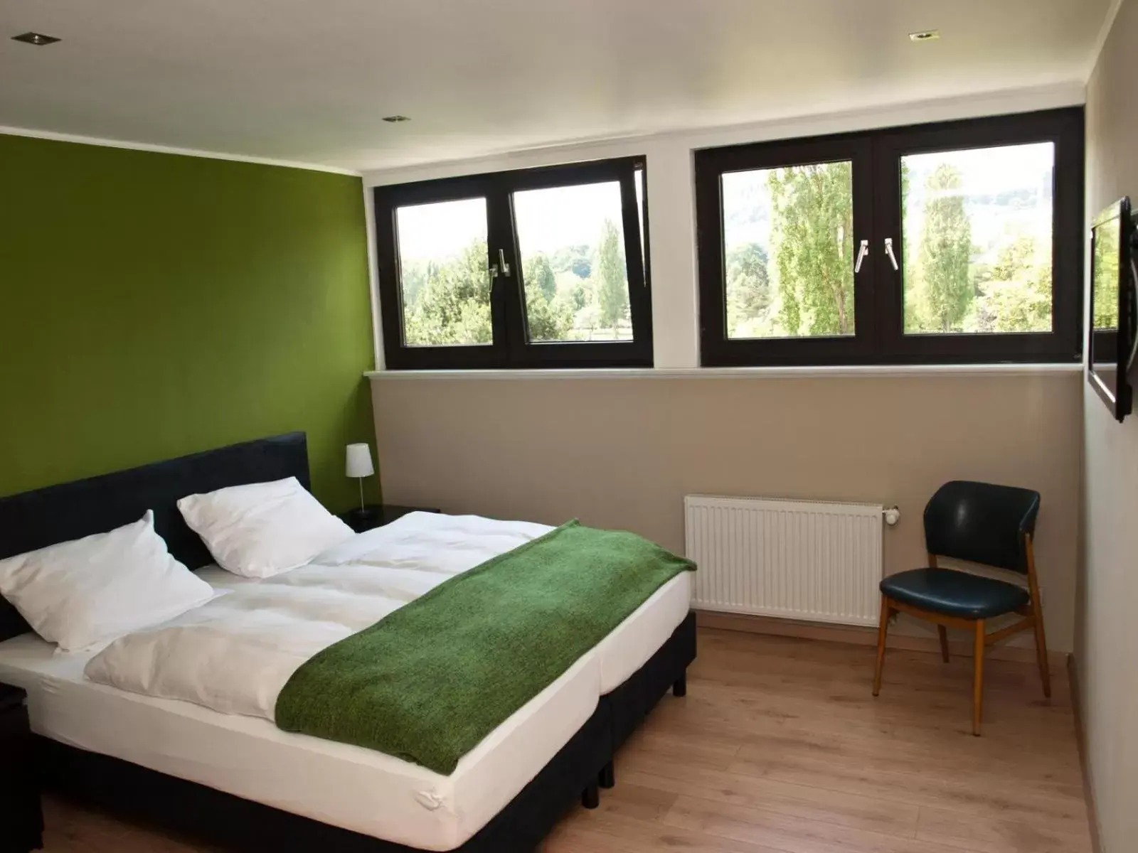 Bedroom, Bed in Landgasthof Ralinger Hof