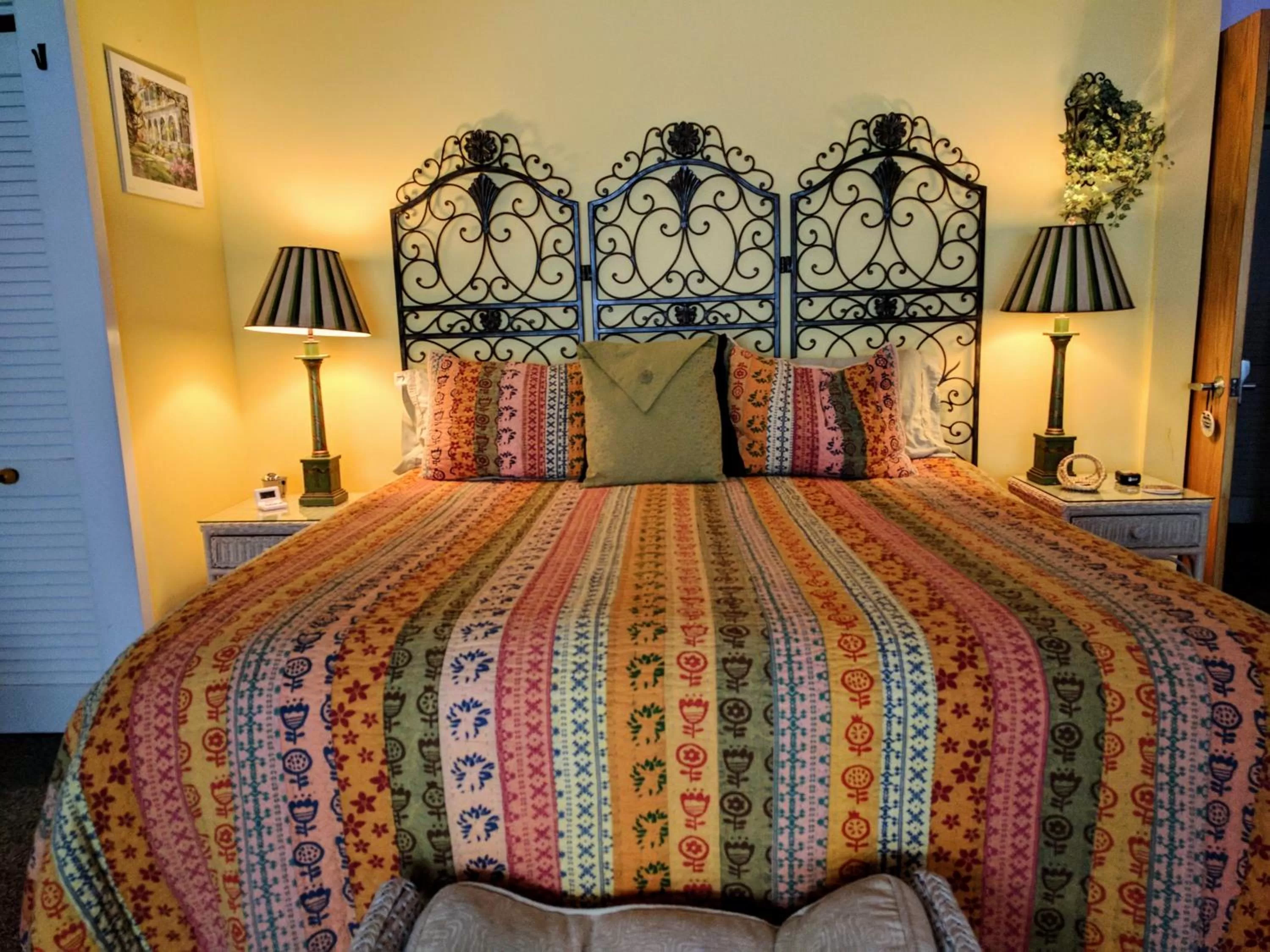 Bed in Ann Arbor Bed and Breakfast