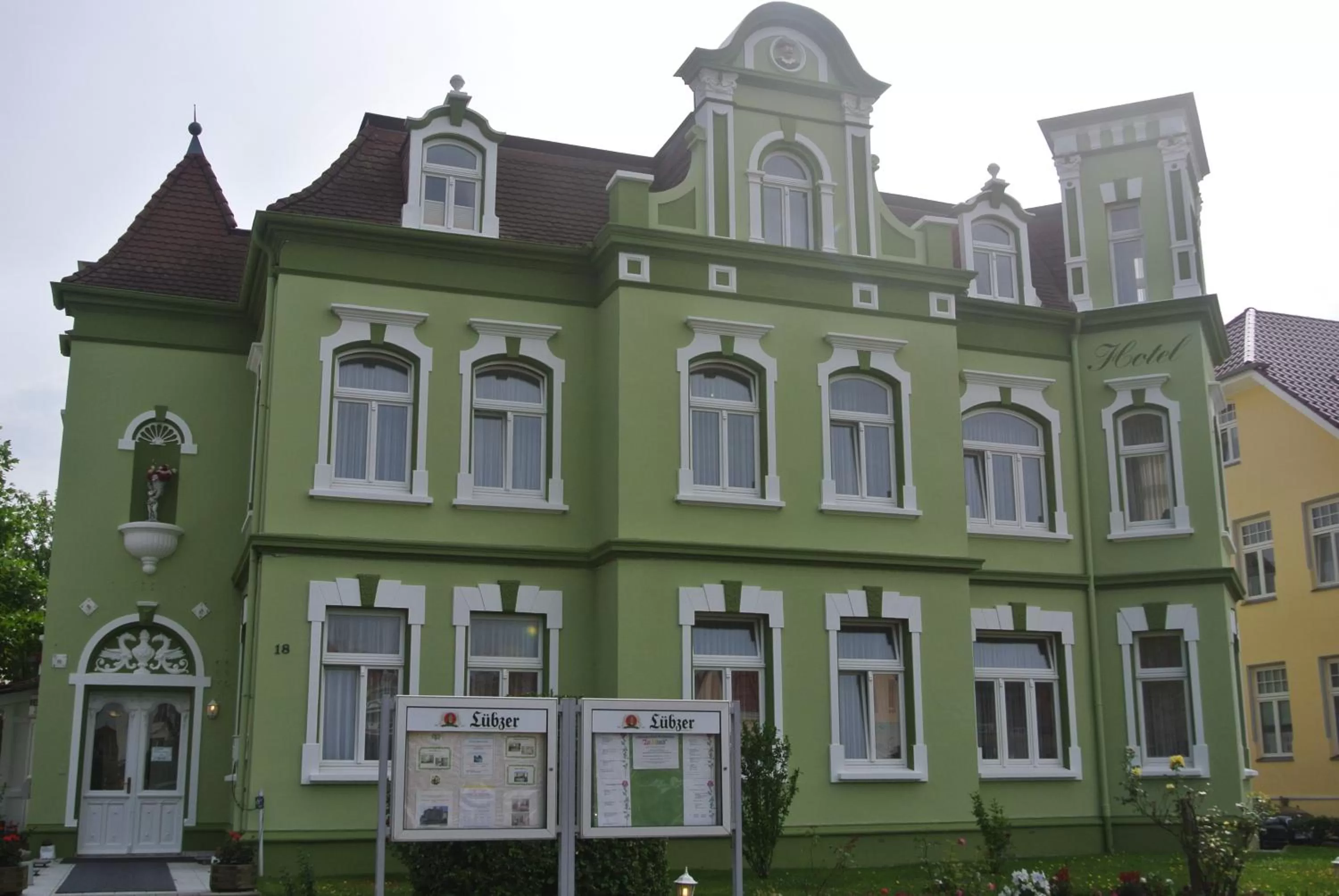 Facade/entrance in Hotel Rosenhof