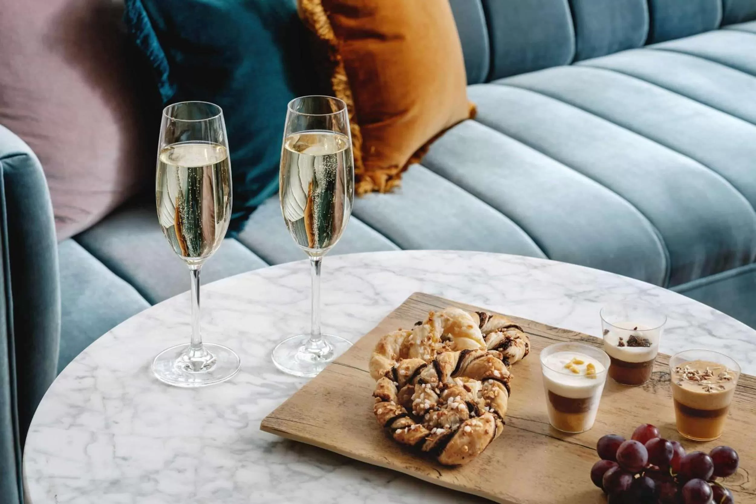 Restaurant/places to eat in Hotel Morgan a Wyndham Hotel