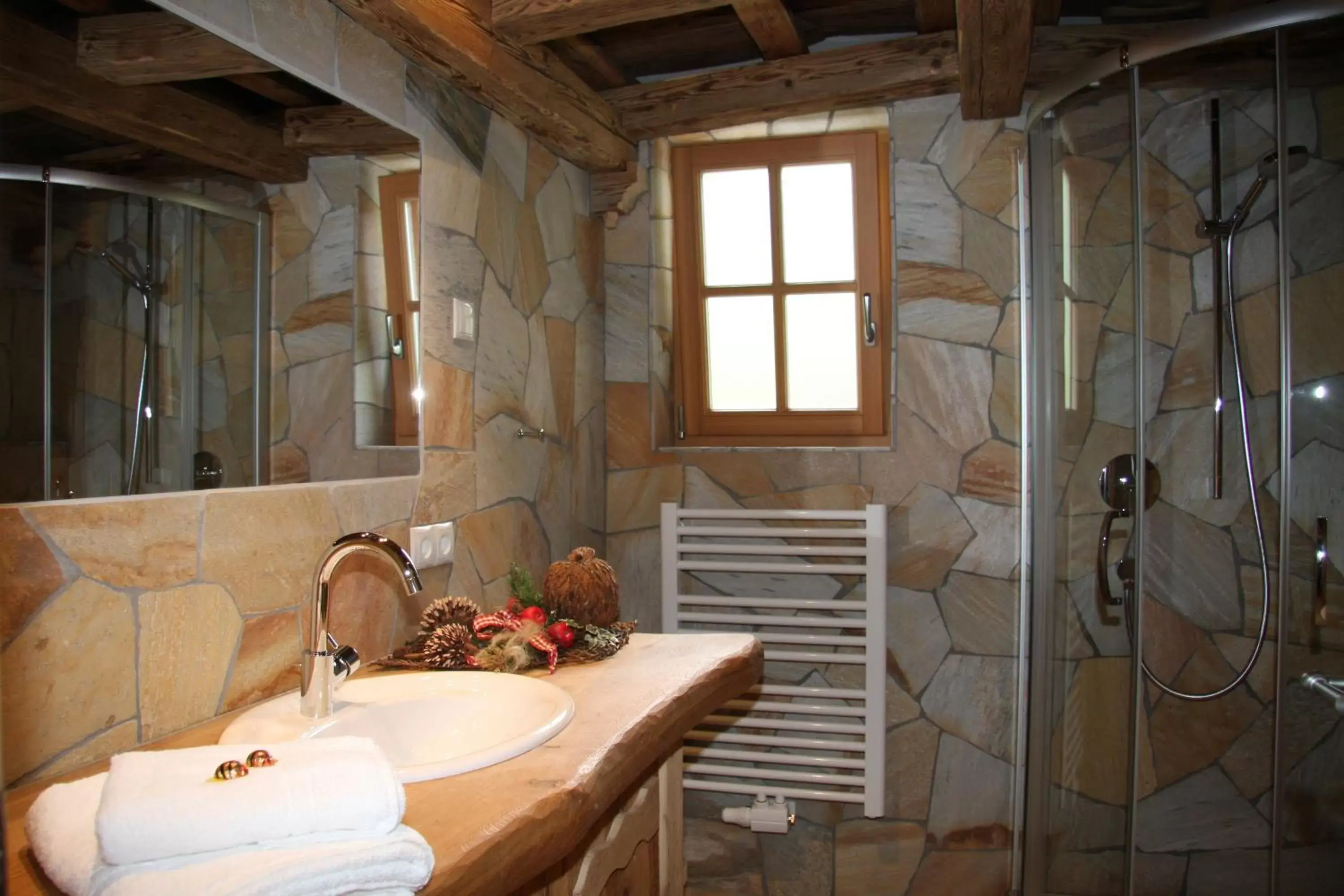 Shower, Bathroom in Almdorf Haidenberg