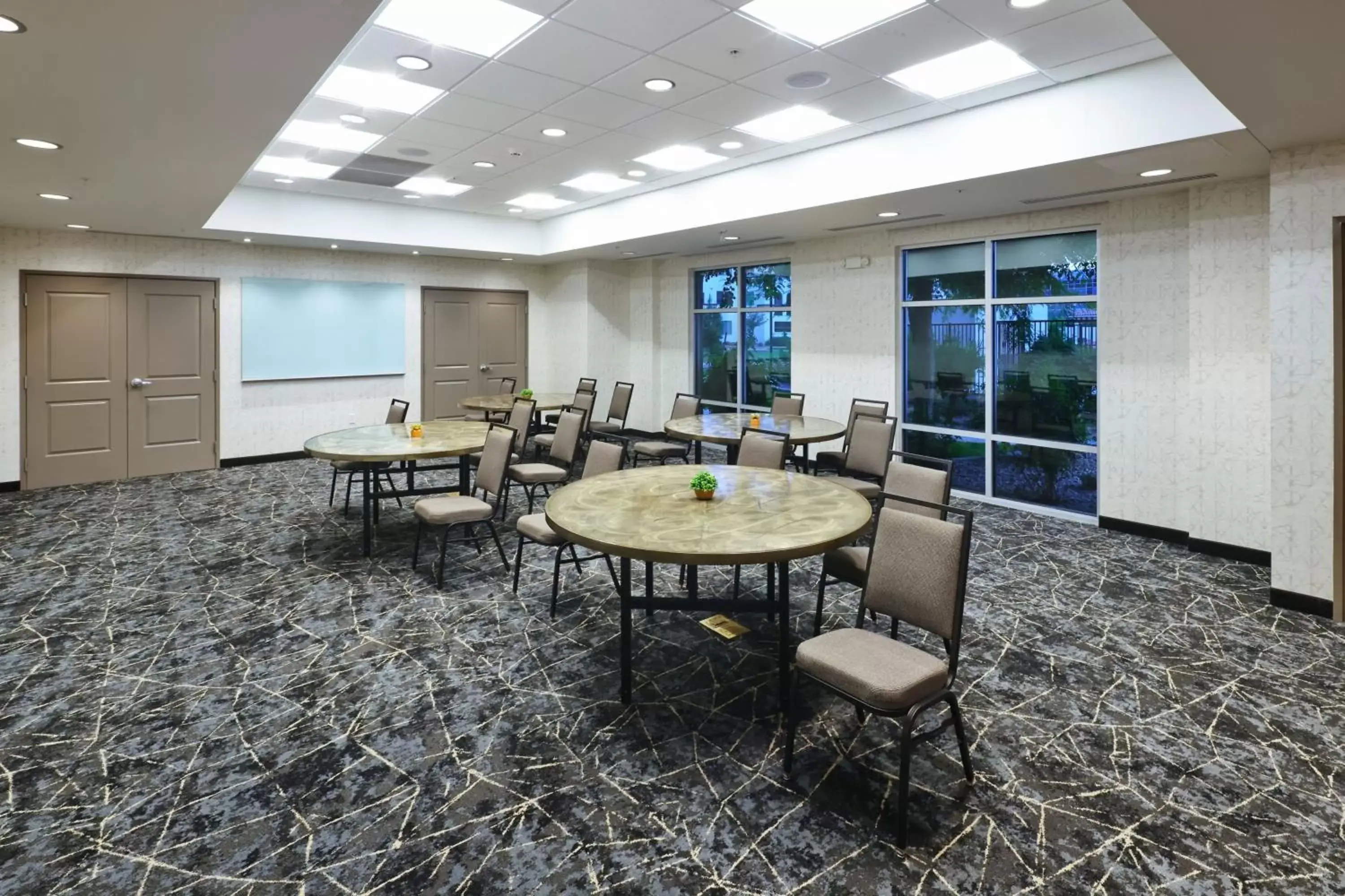 Meeting/conference room in Residence Inn by Marriott Phoenix Chandler/South