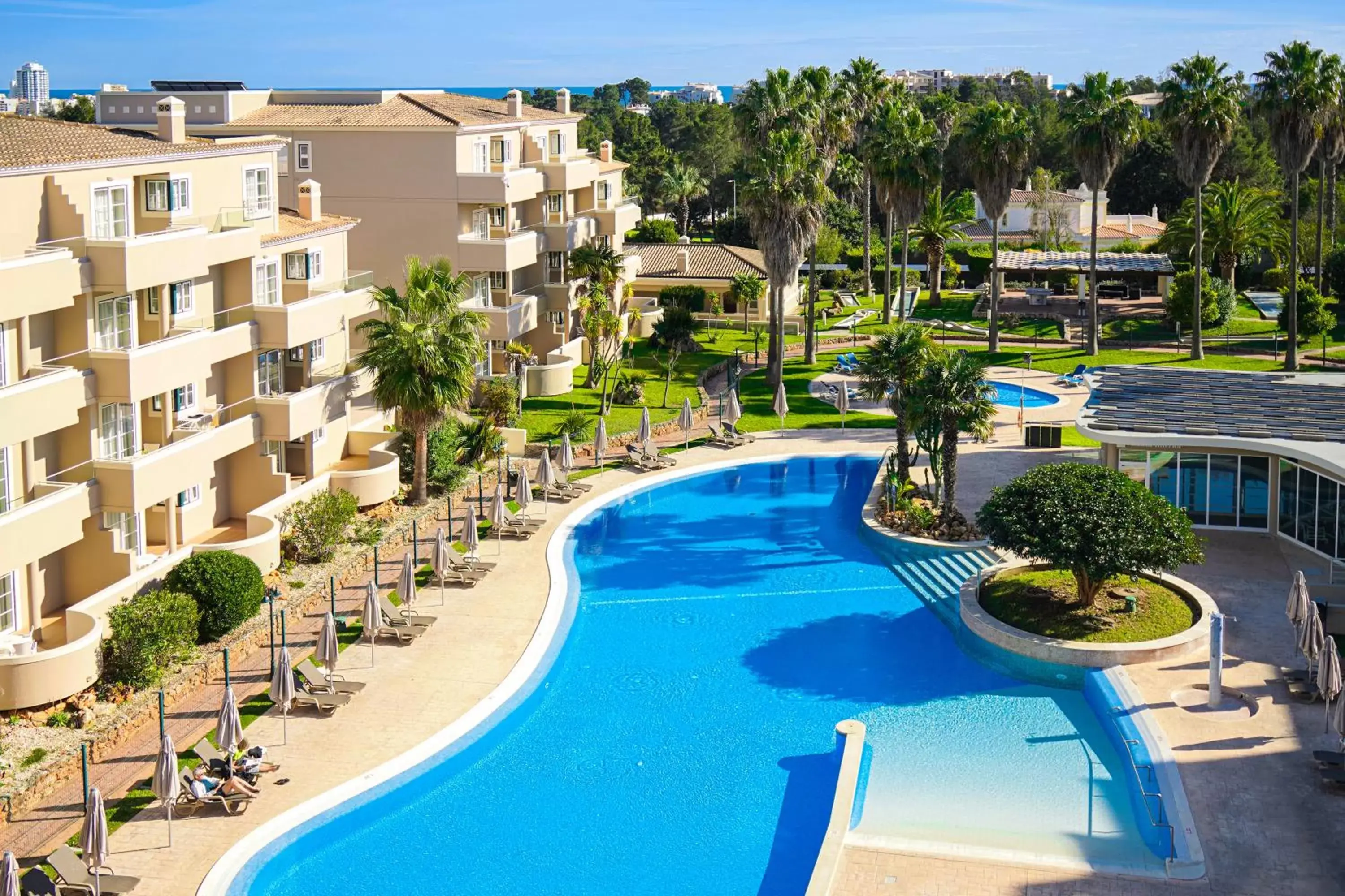 Swimming pool, Pool View in Vitor's Plaza