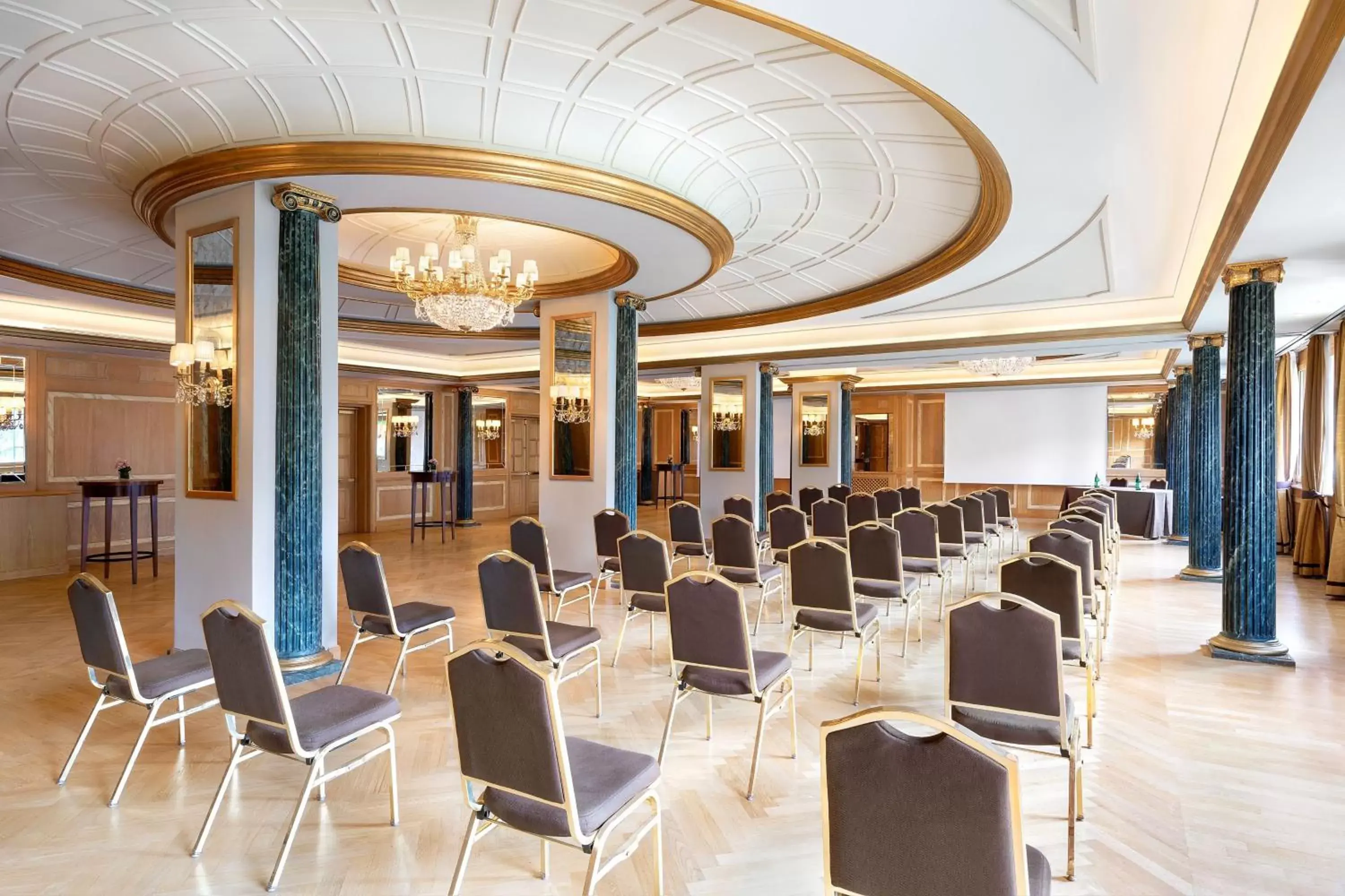 Meeting/conference room in The Westin Palace, Milan