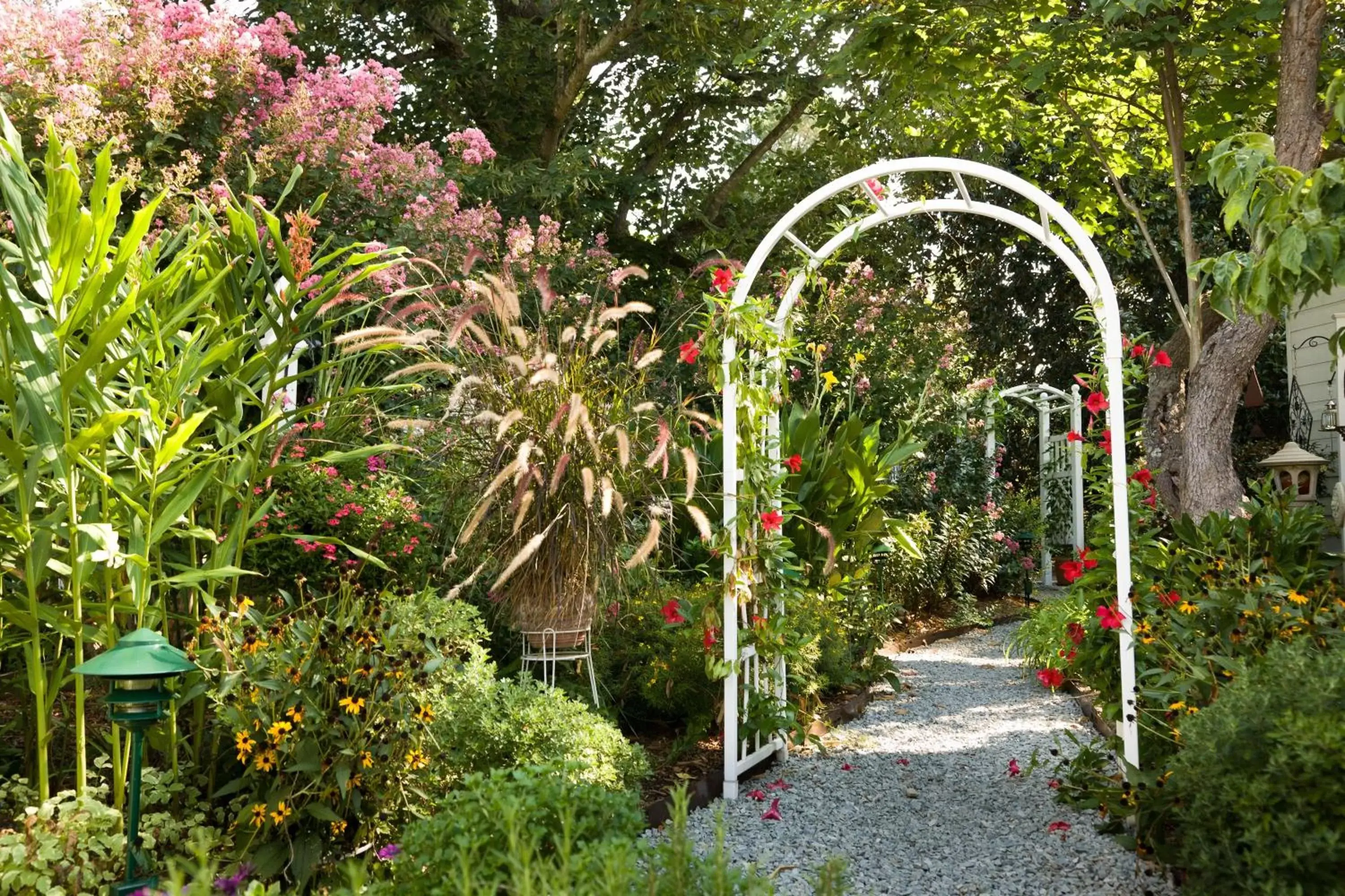 Garden in Arrowhead Inn