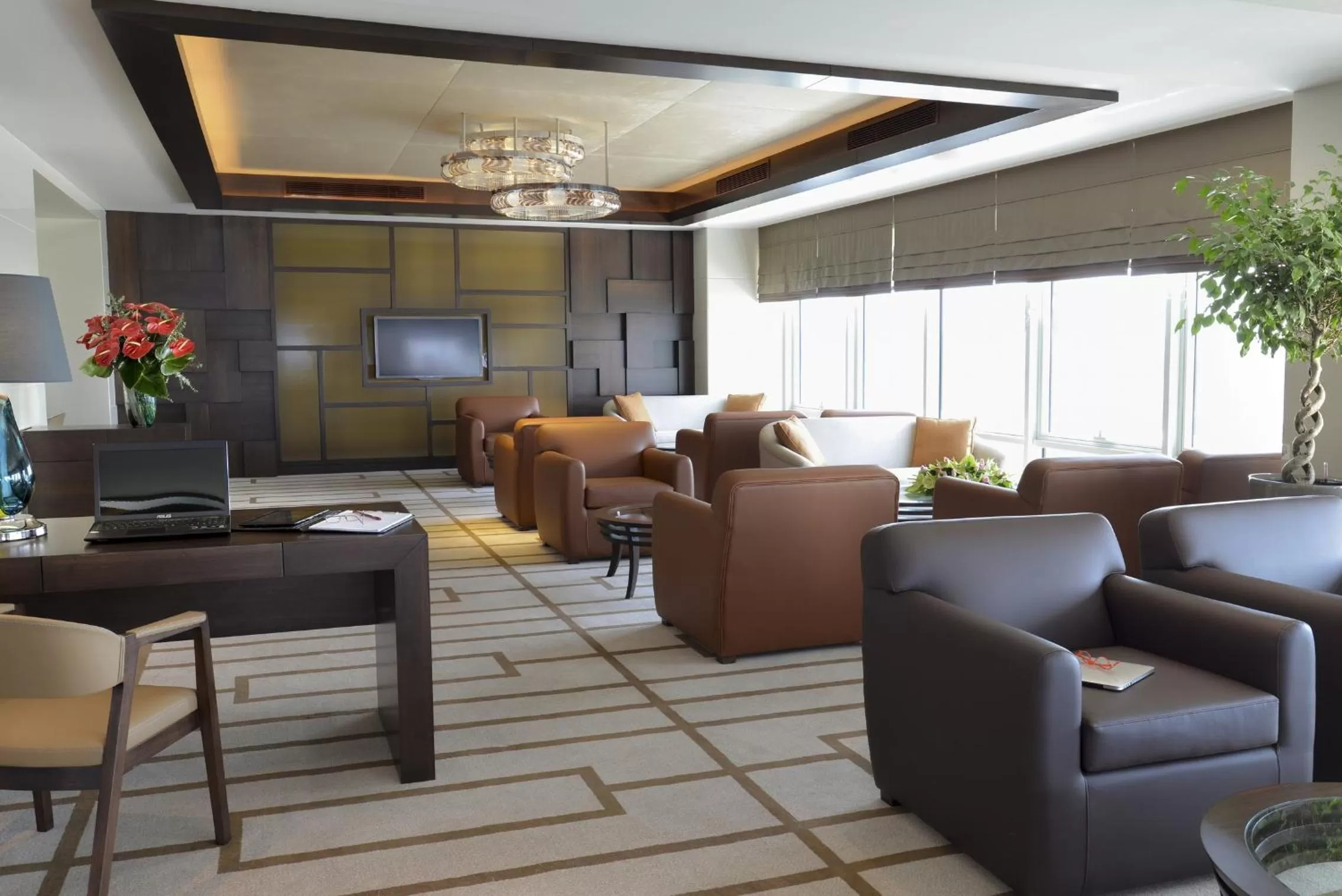 Living room in Wyndham Grand Istanbul Europe