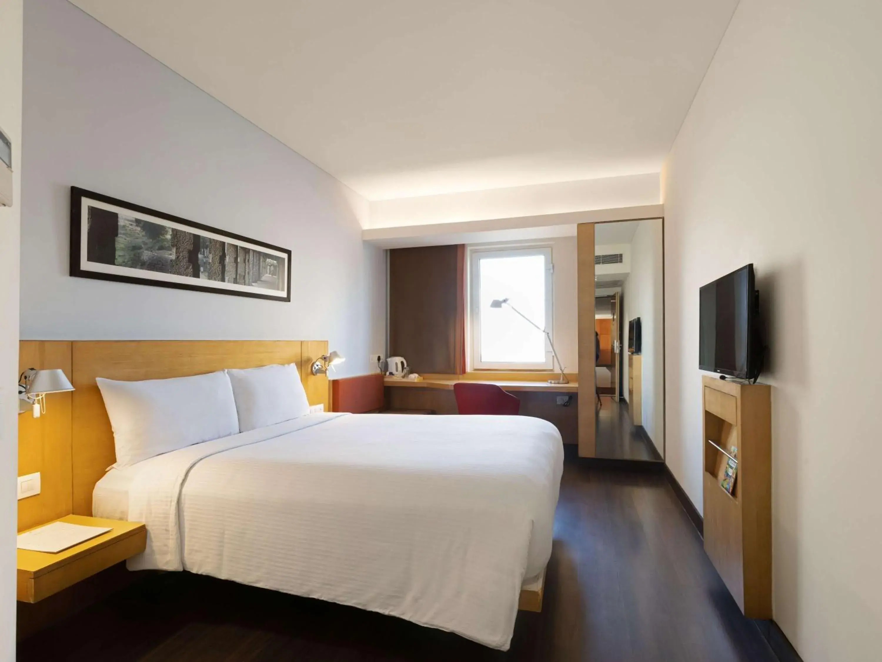 Bedroom, Bed in ibis Chennai City Centre- An AccorHotels Brand