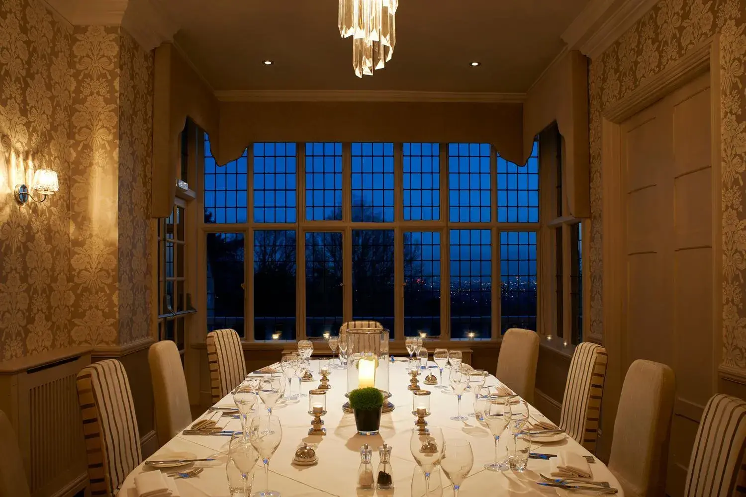 Banquet/Function facilities, Restaurant/Places to Eat in The Manor Elstree