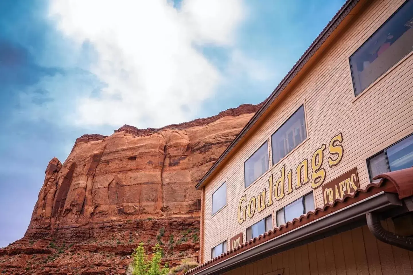 Property Building in Goulding's Lodge