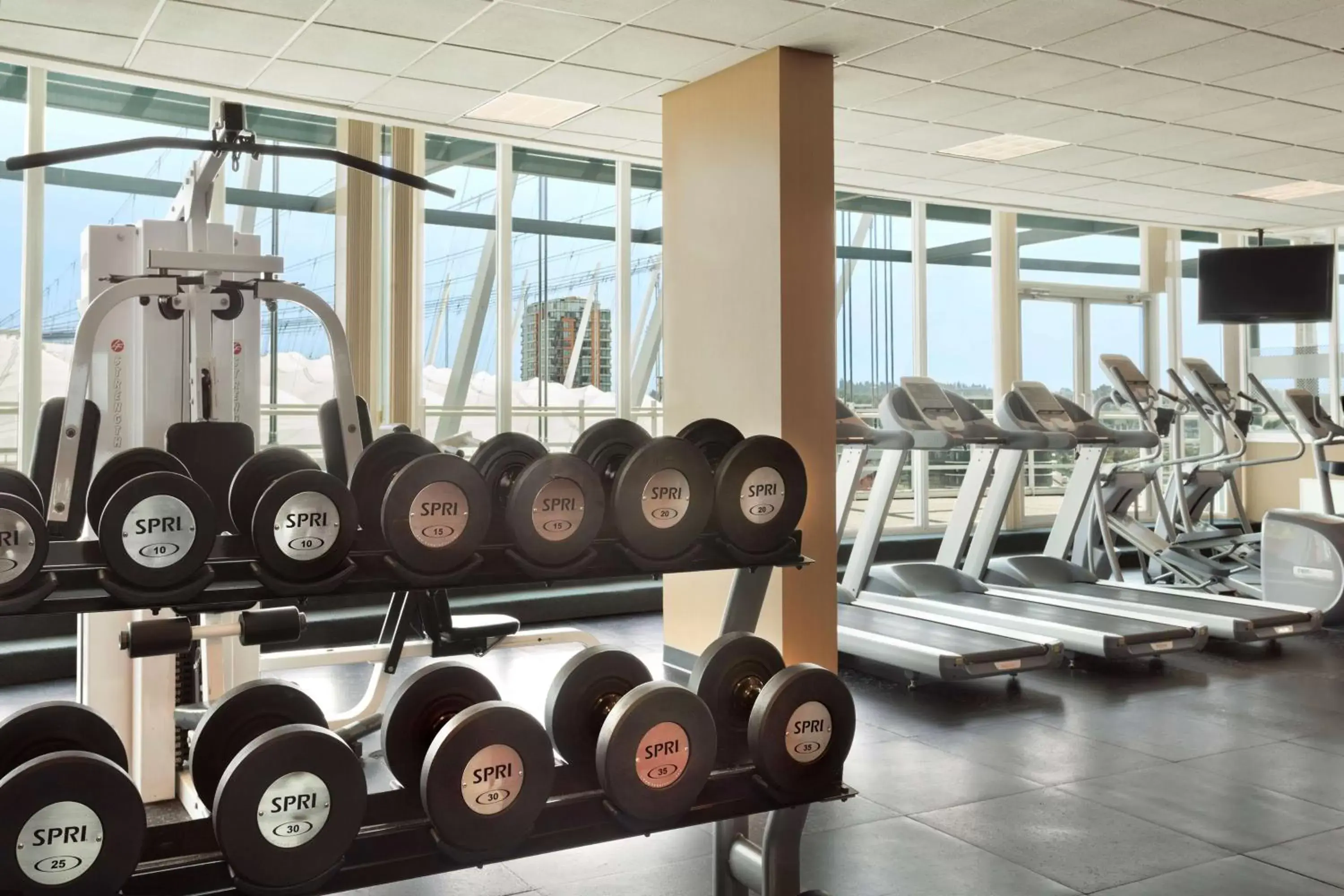 Fitness centre/facilities, Fitness Center/Facilities in Hampton Inn & Suites, by Hilton - Vancouver Downtown