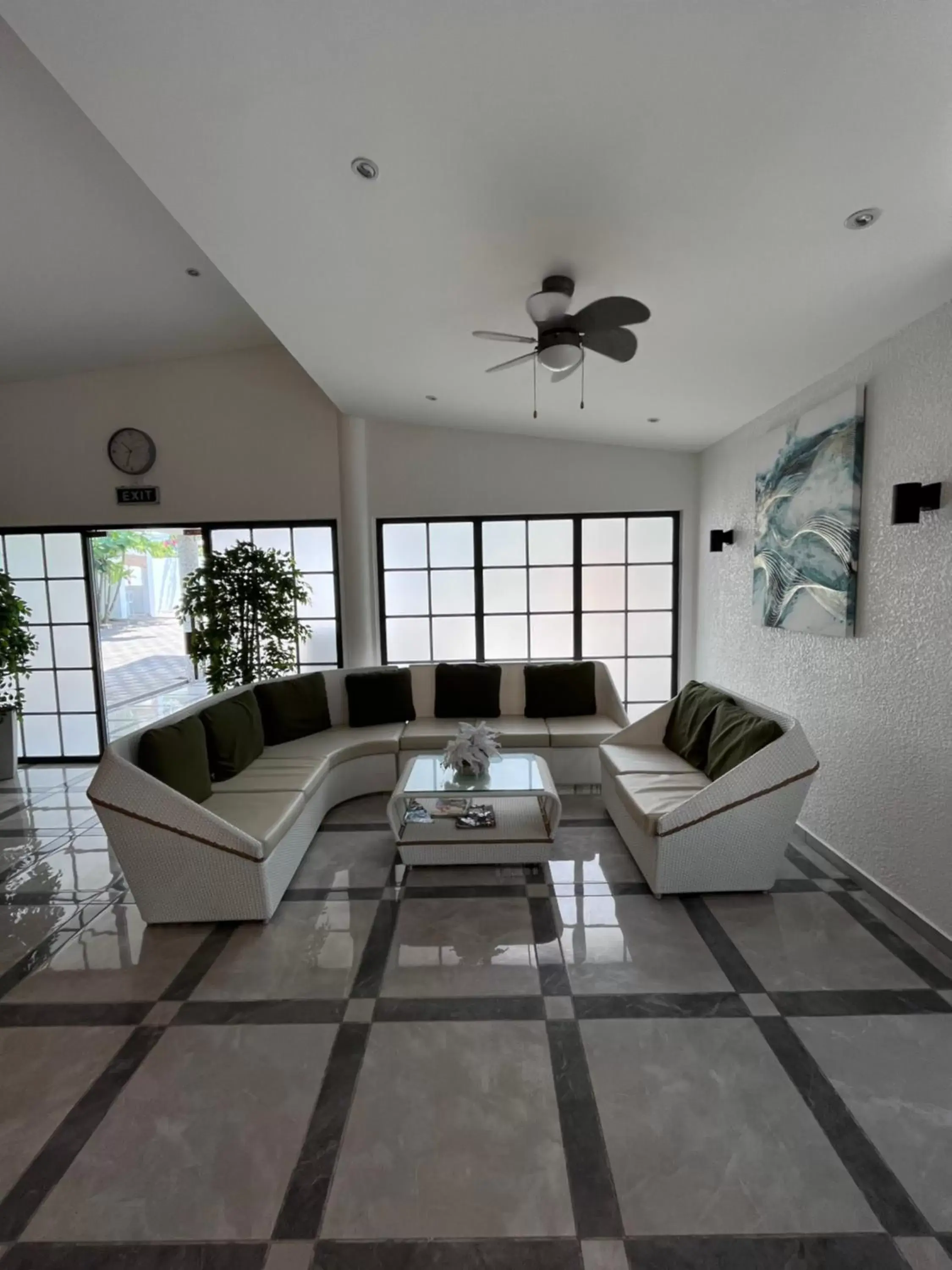 Lobby or reception, Seating Area in Marina Point Bay Resort