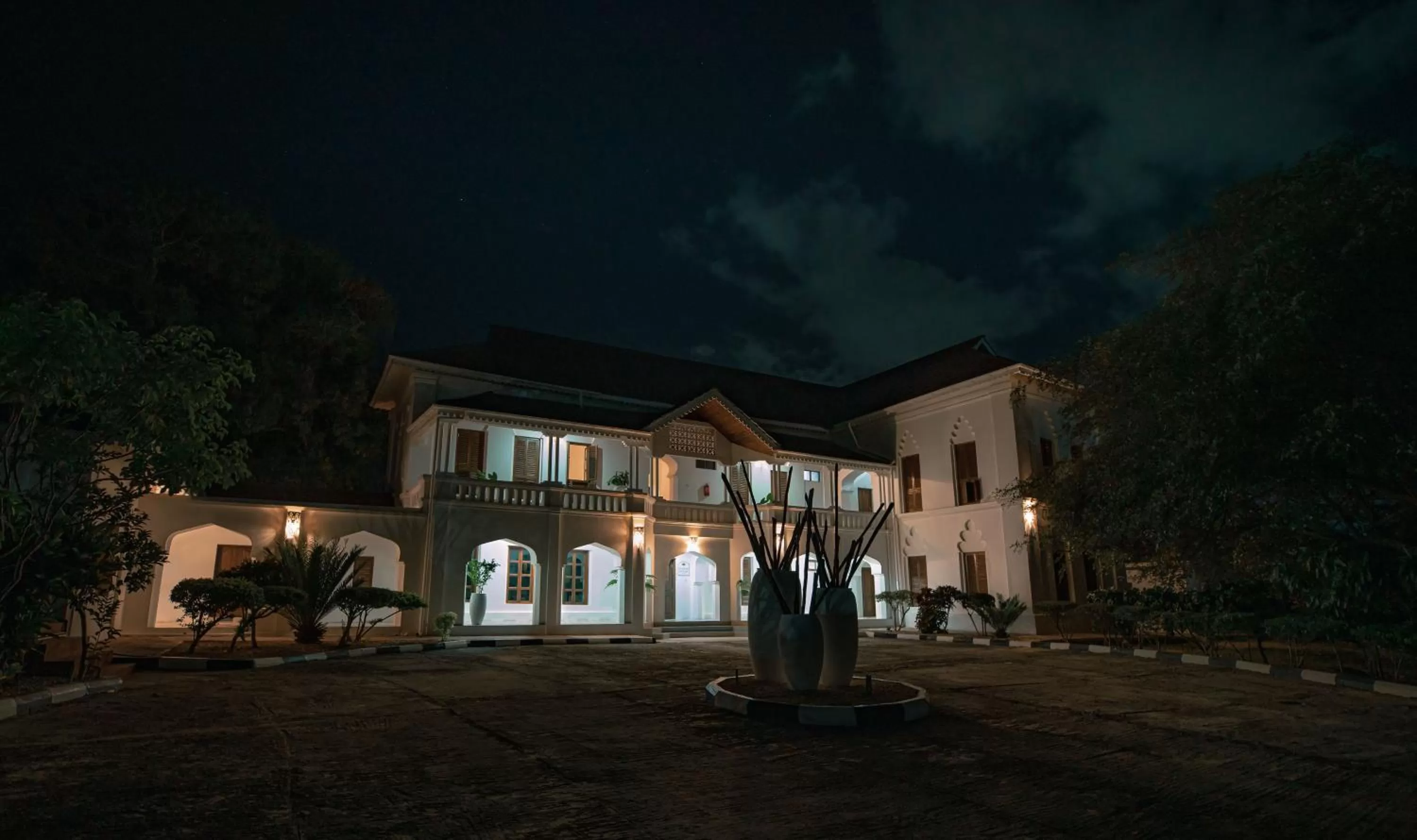 Property building in The Manor House by Sansi