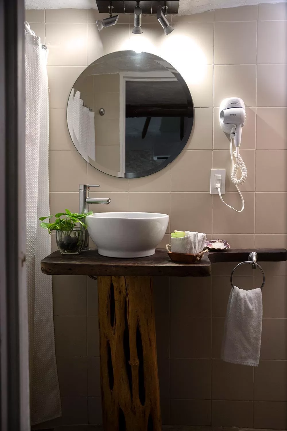 Bathroom in Hotel Amar Inn