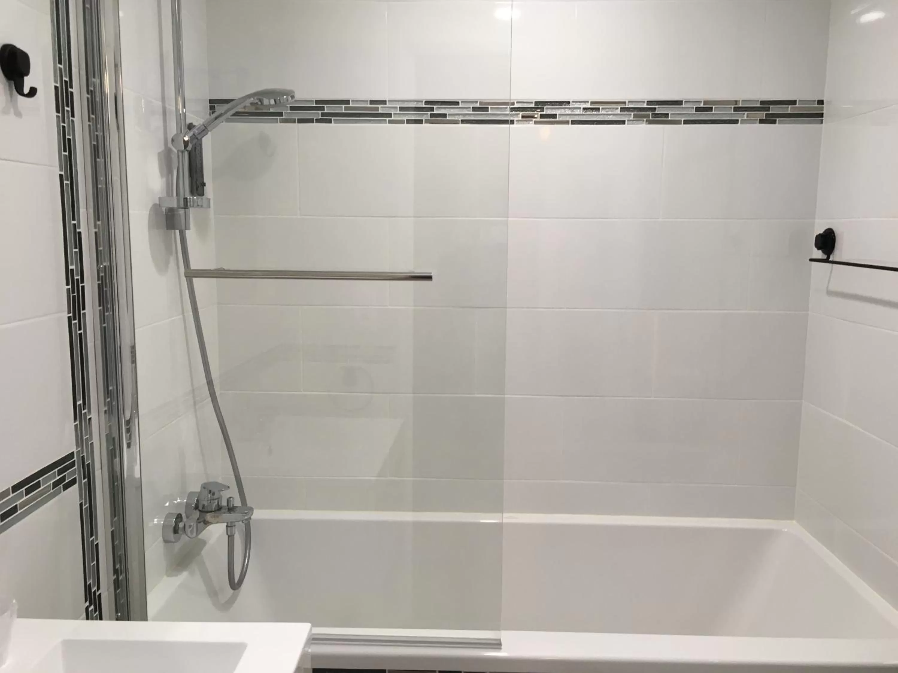 Bathroom in L auberge du lion d or