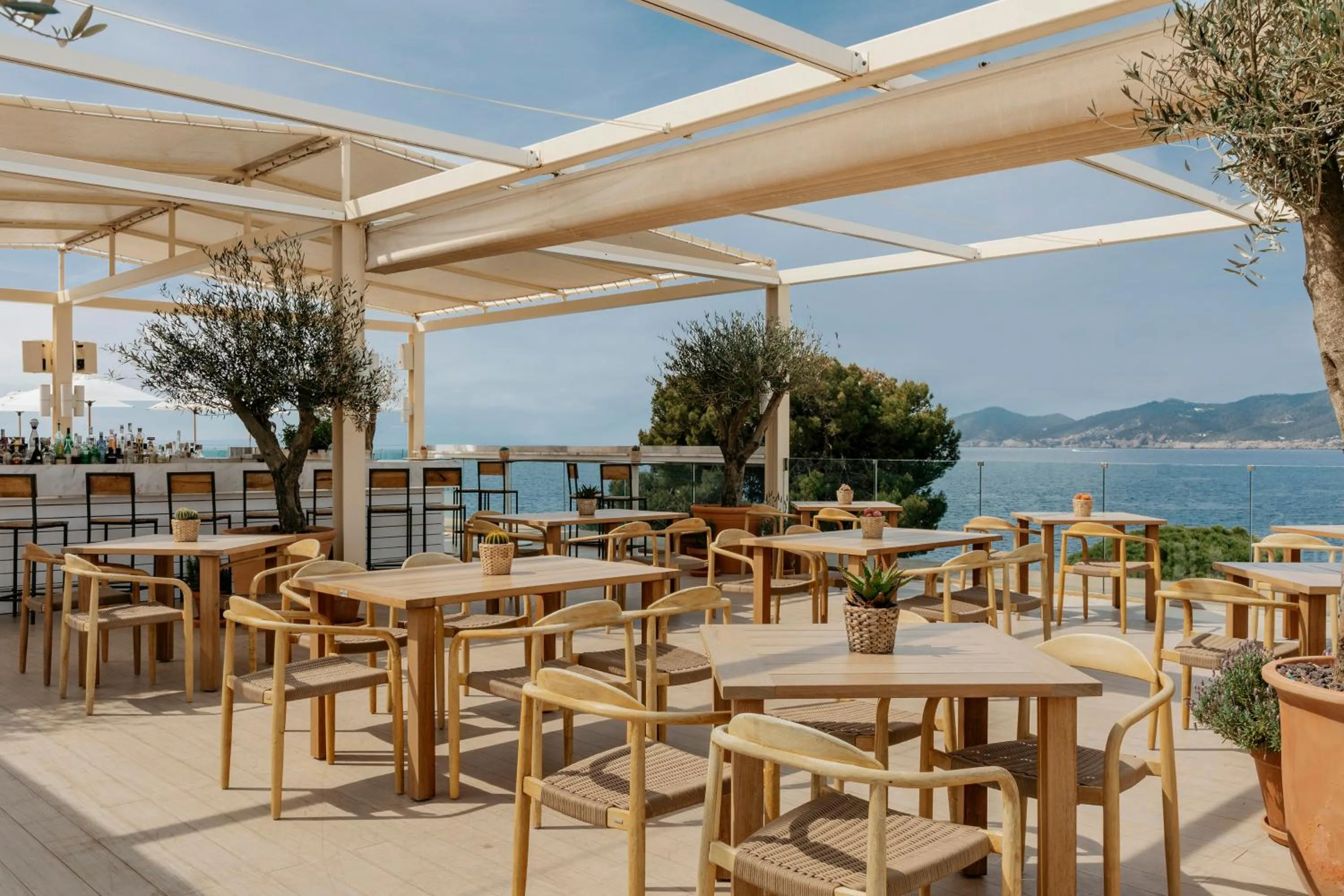Restaurant/places to eat in ME Ibiza - The Leading Hotels of the World