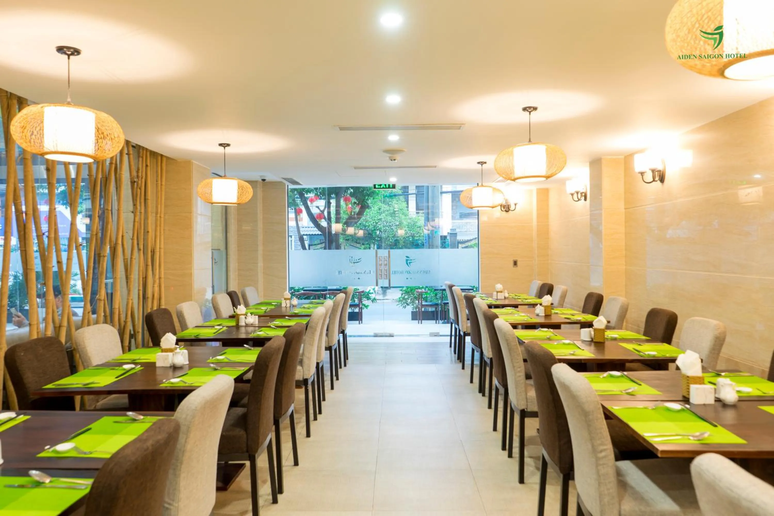 Restaurant/places to eat in Aiden Saigon Hotel
