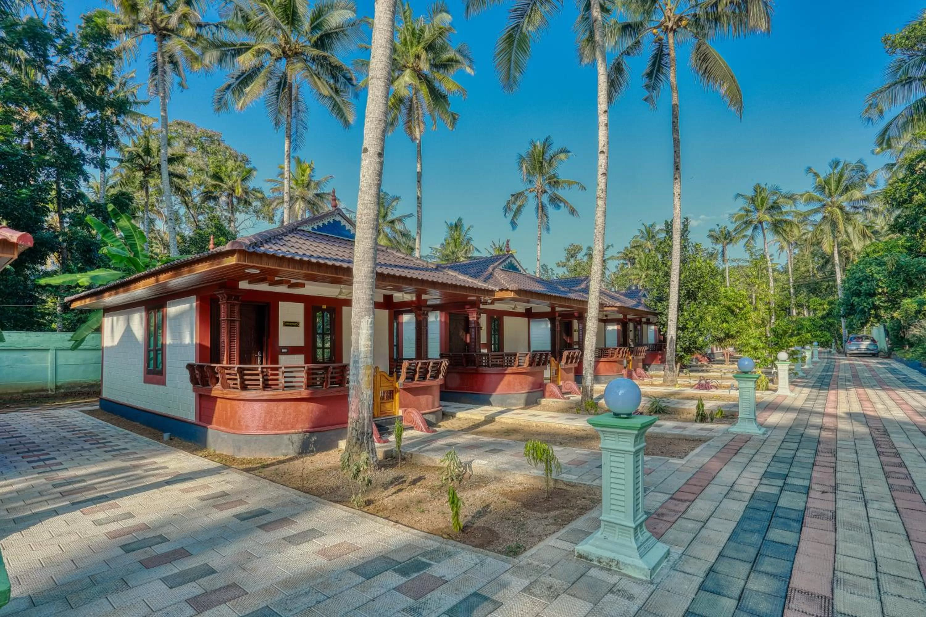 Property building in LEISURE VALLEY BEACH RESORT