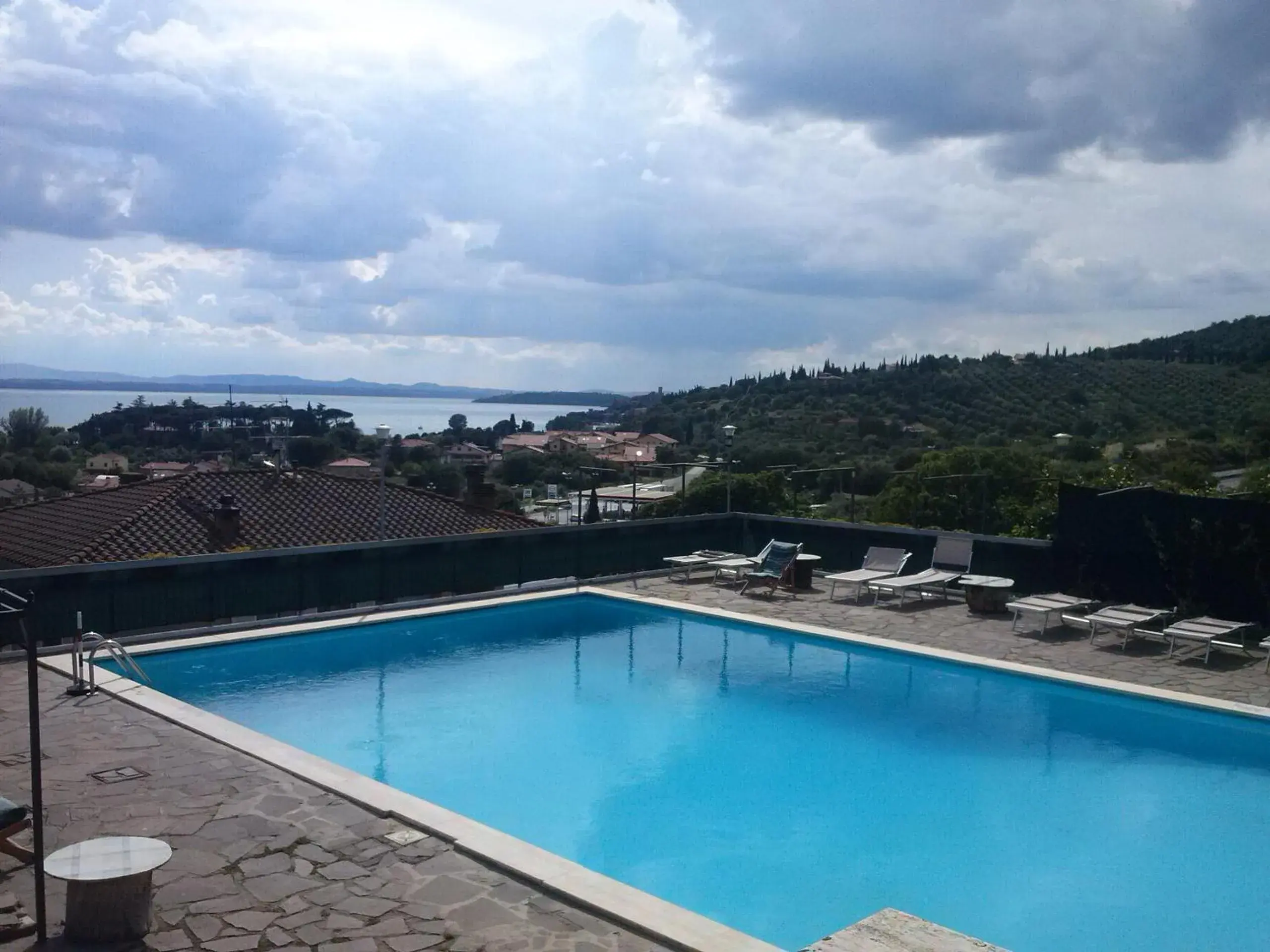 Swimming Pool in Hotel Cavalieri