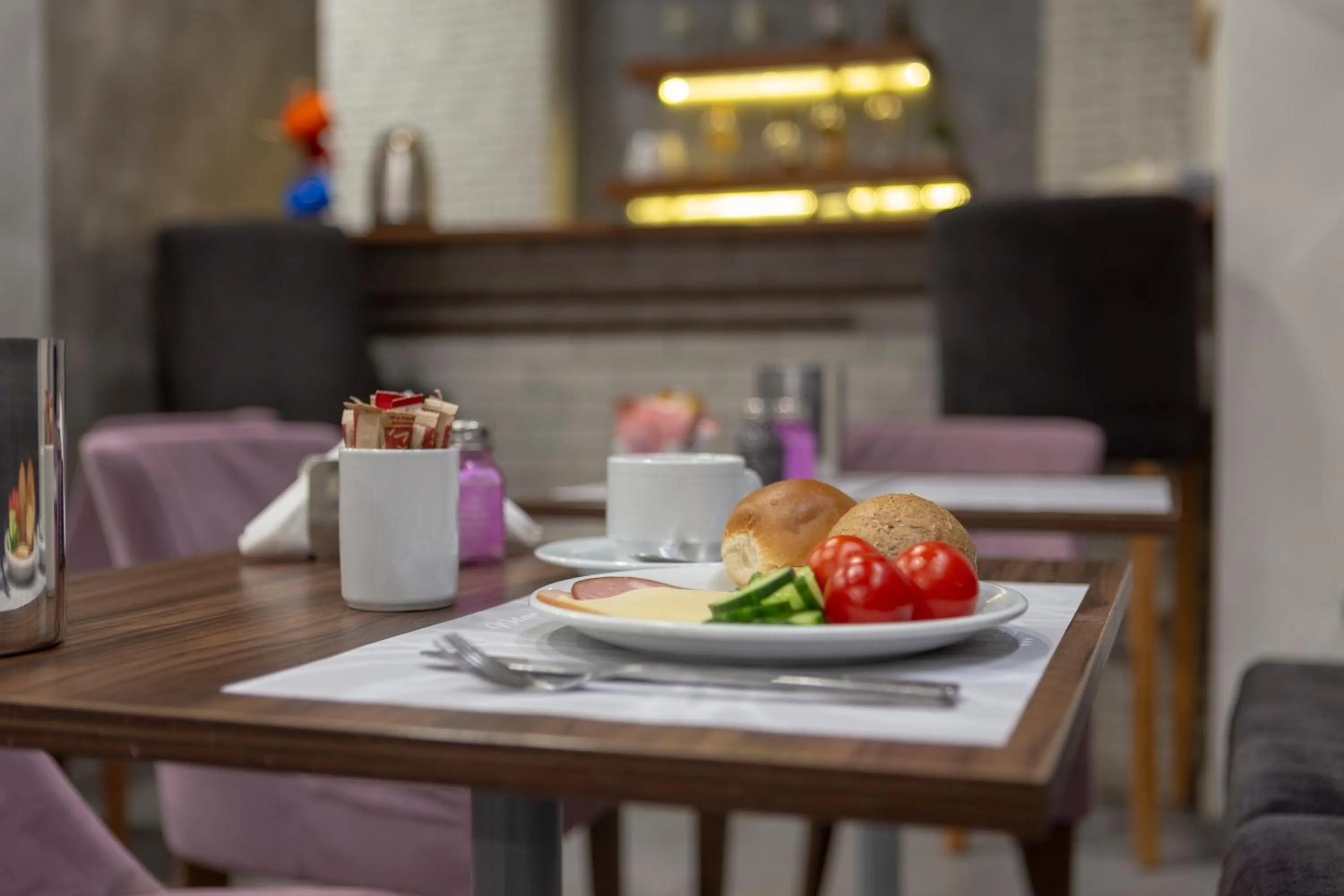 Food and drinks in Pan Hotel